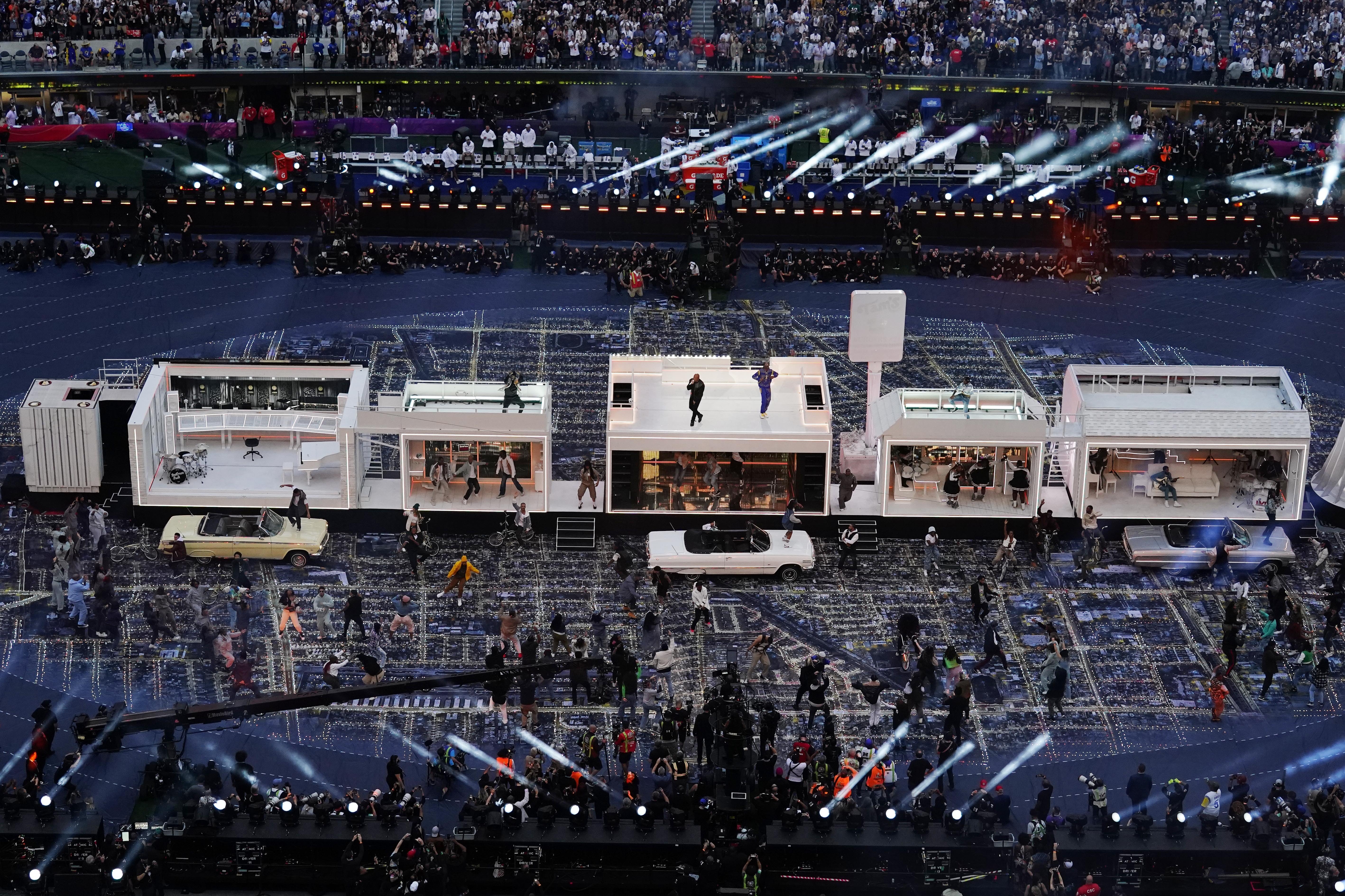 Photos: Relive the epic Super Bowl halftime show by Dre, Snoop and friends