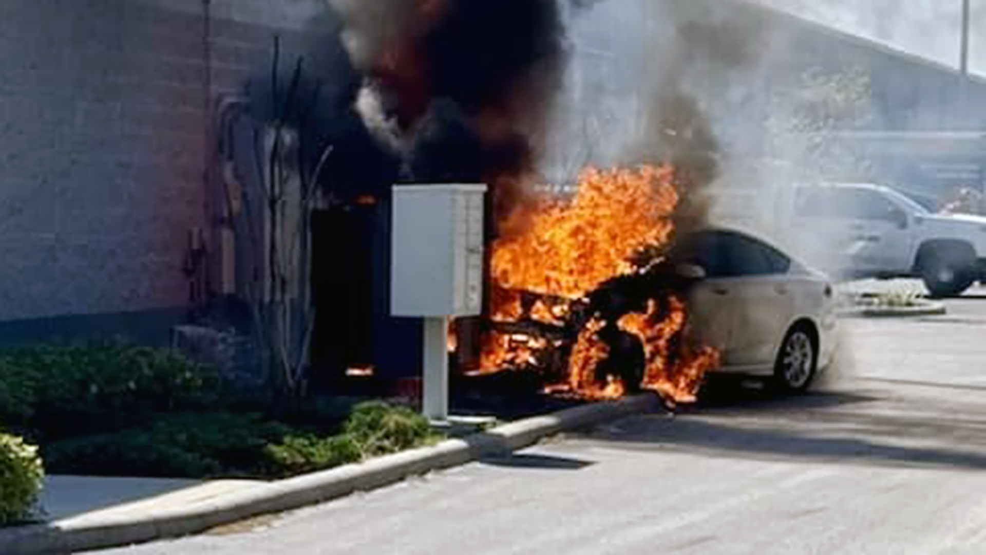 Vehicle crashes into transformer, bursts into flames in St. Cloud