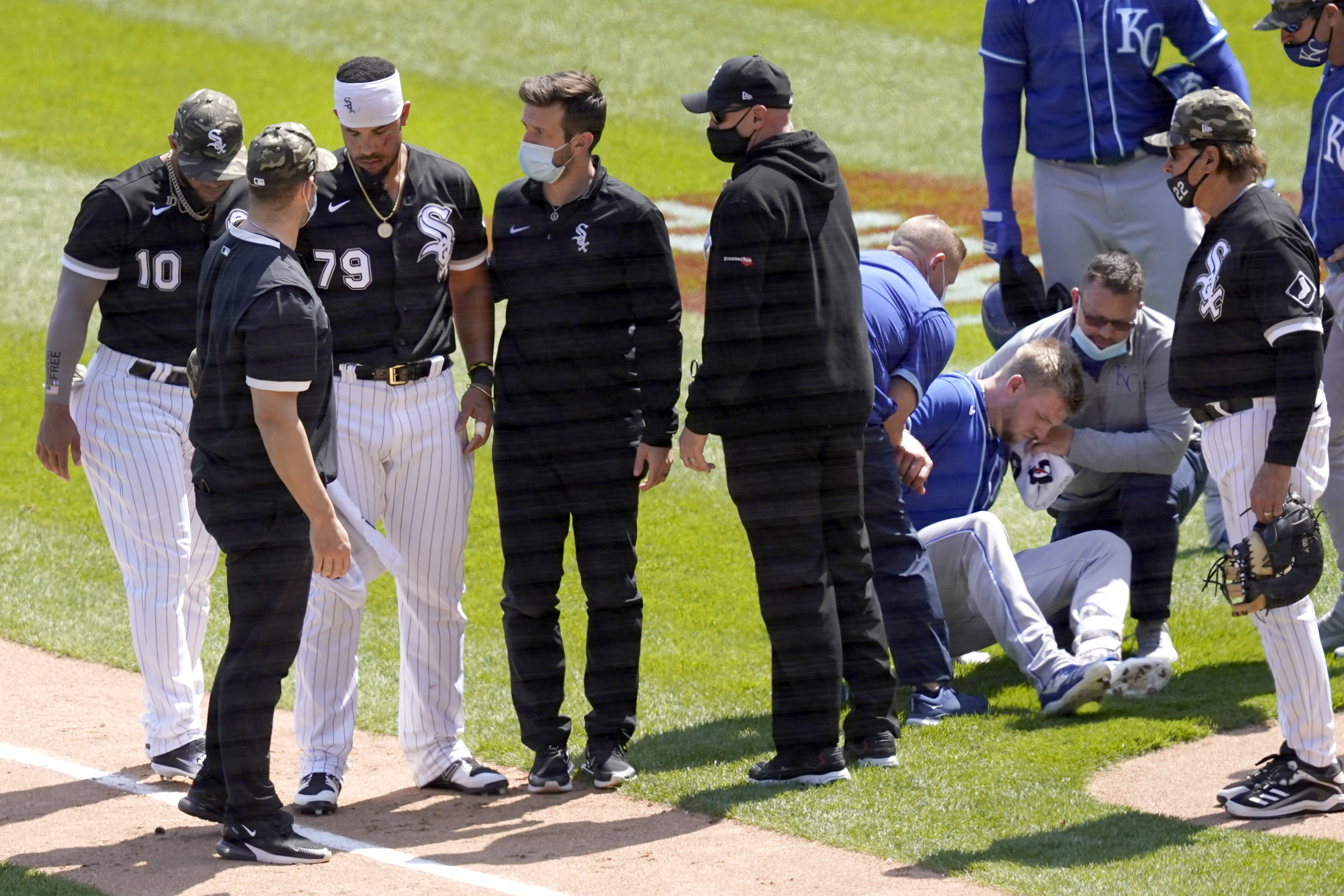 José Abreu, Hunter Dozier leave game after nasty collision - Sports  Illustrated