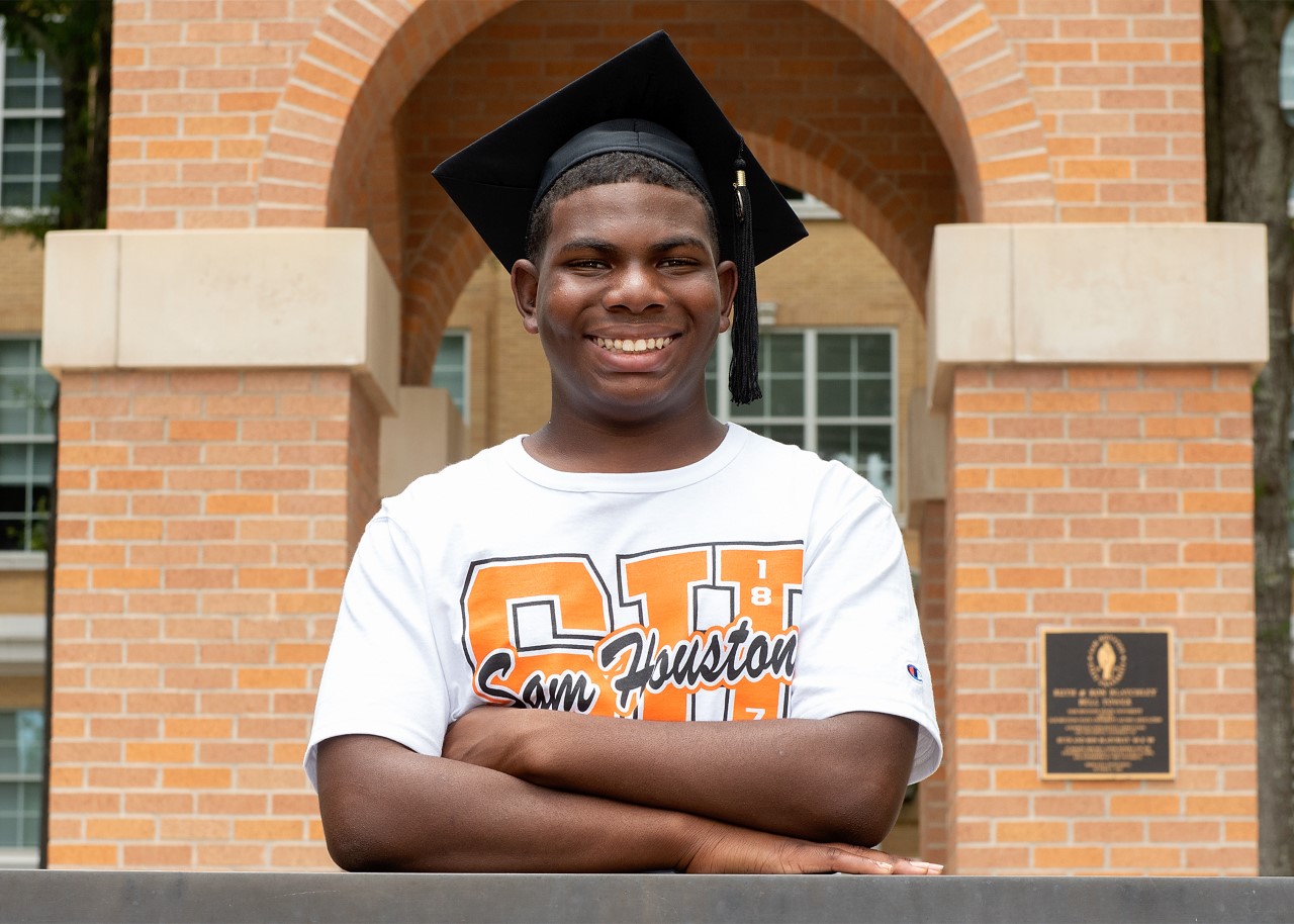 15-Year-Old Nehemiah Juniel Set to be Youngest Person to Graduate from Sam Houston State University