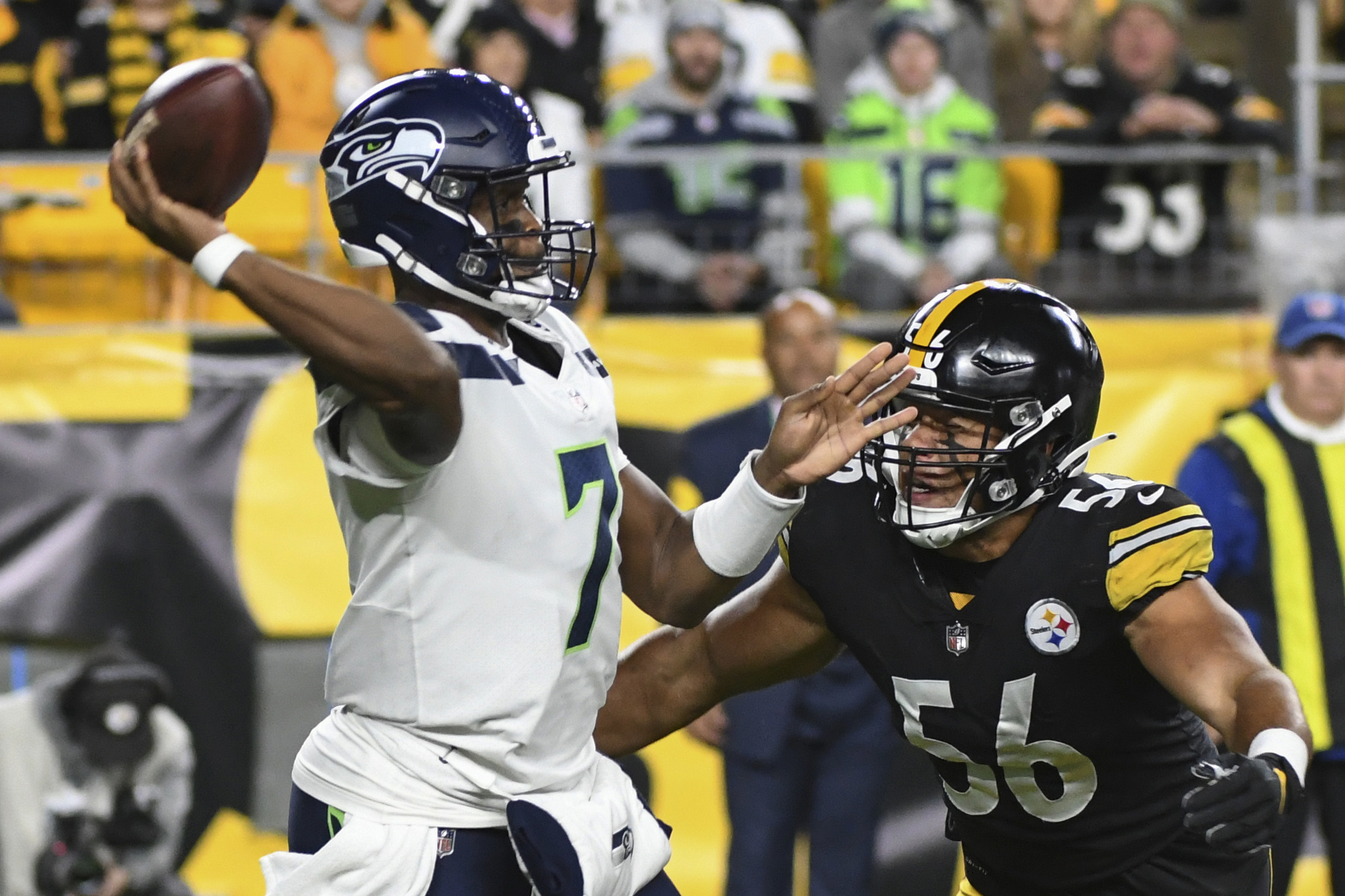 Watt forces fumble in overtime, Steelers edge Seahawks 23-20 – KXAN Austin