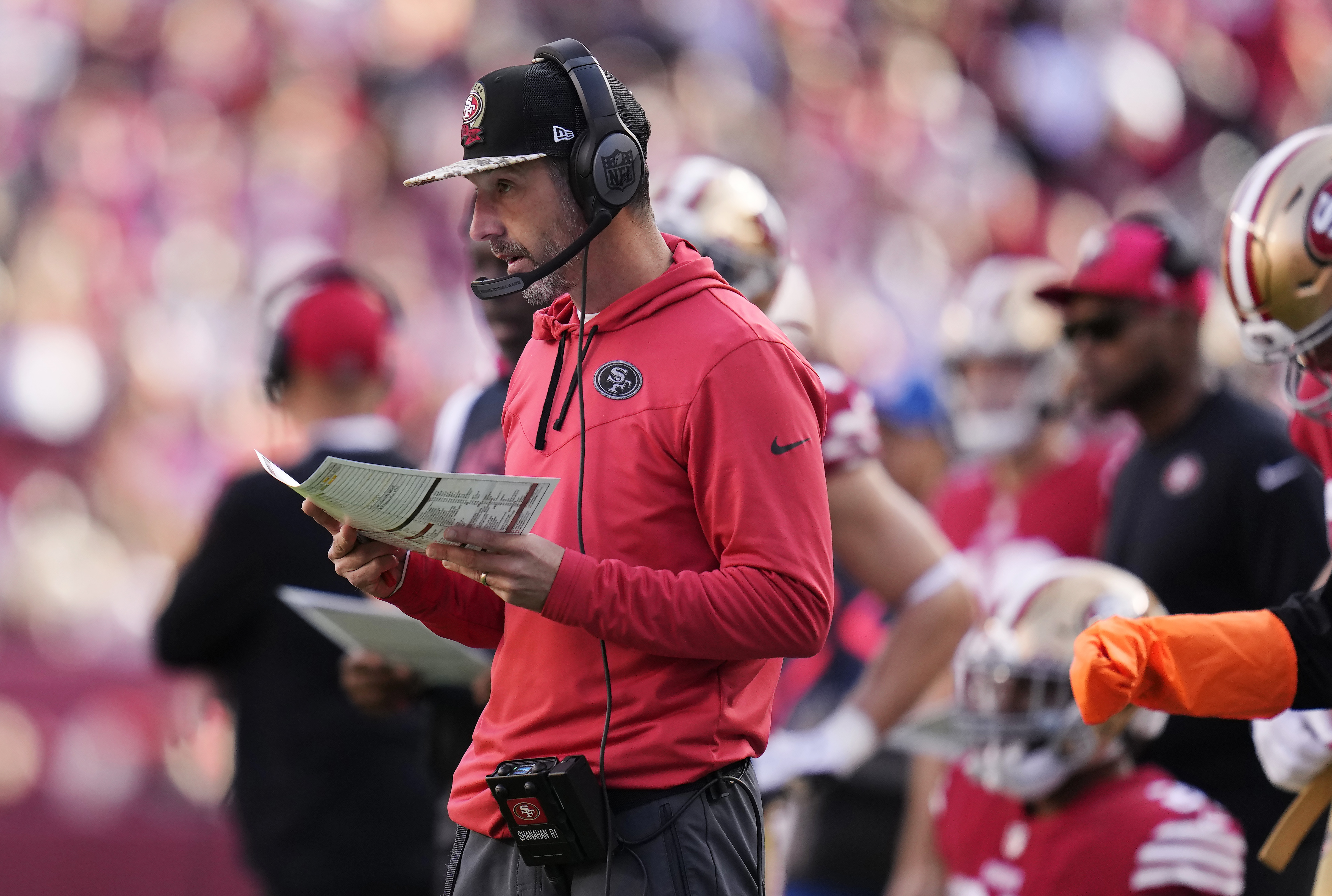 San Francisco 49ers coach Kyle Shanahan upset with hat rules in NFL