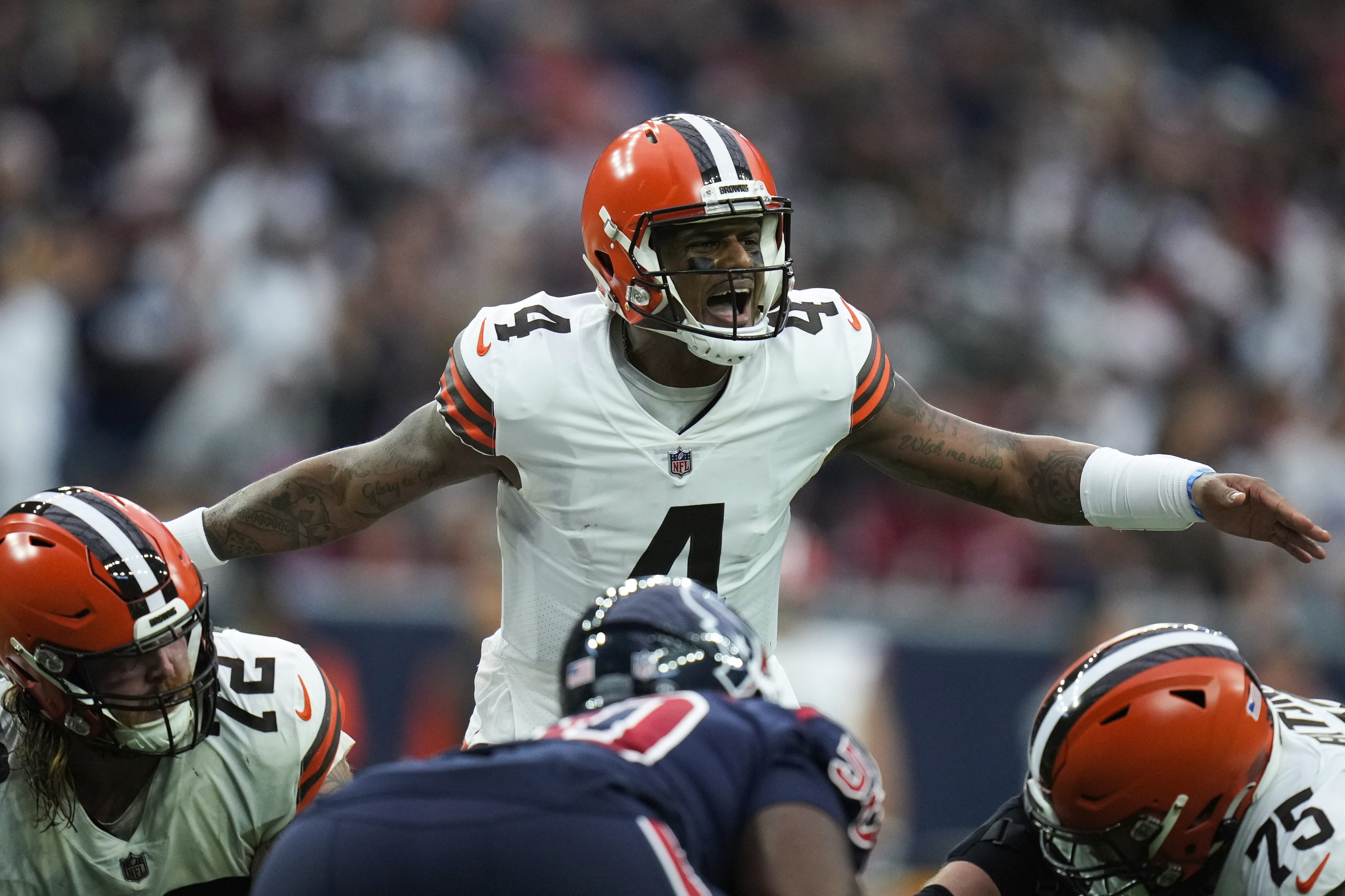 Browns QB Deshaun Watson feeling confident, less burdened a year after NFL  suspension