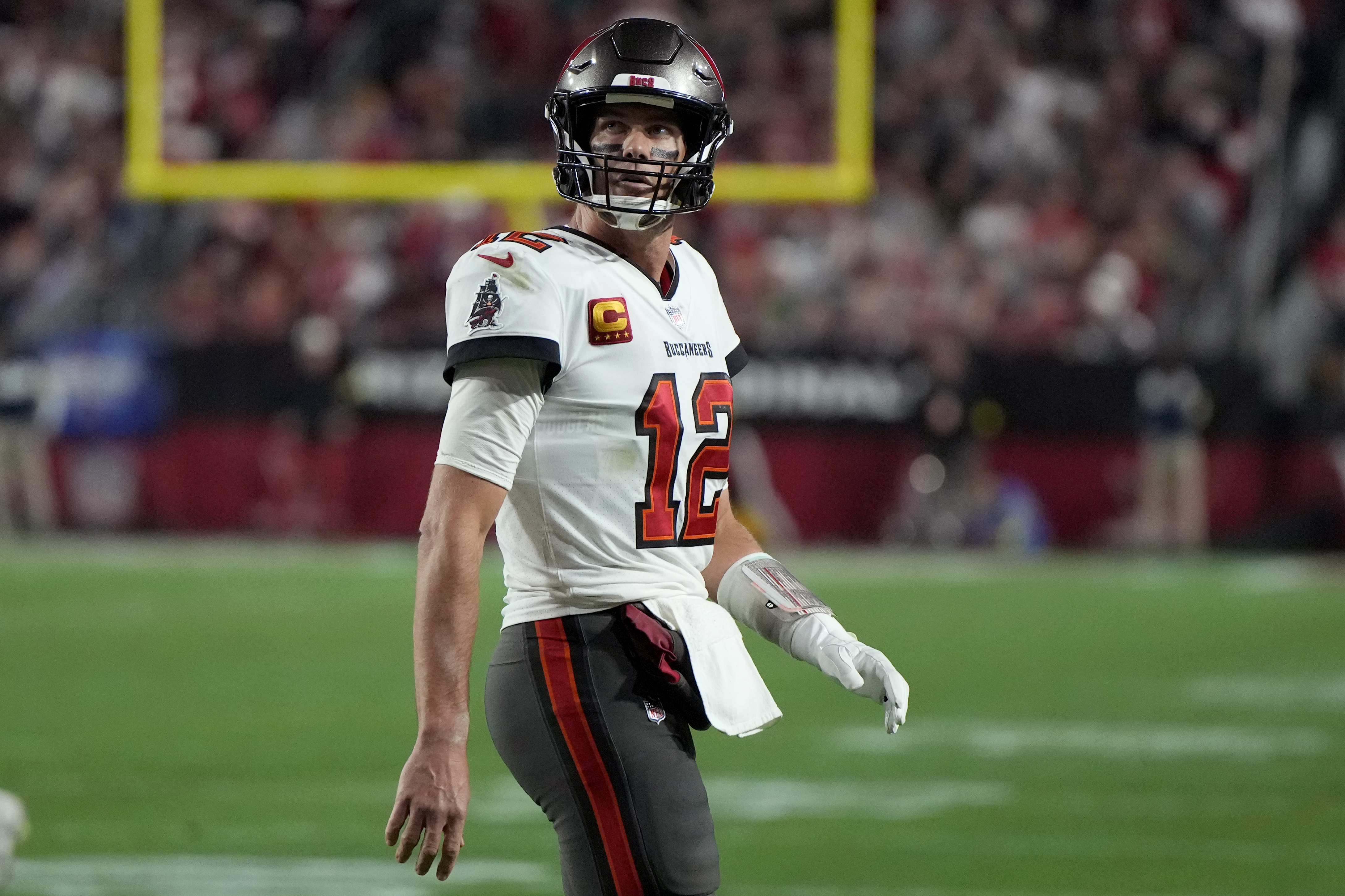 Tampa Bay Buccaneers 19-16 Arizona Cardinals: Tom Brady's Bucs rally to  overtime win in Arizona, NFL News