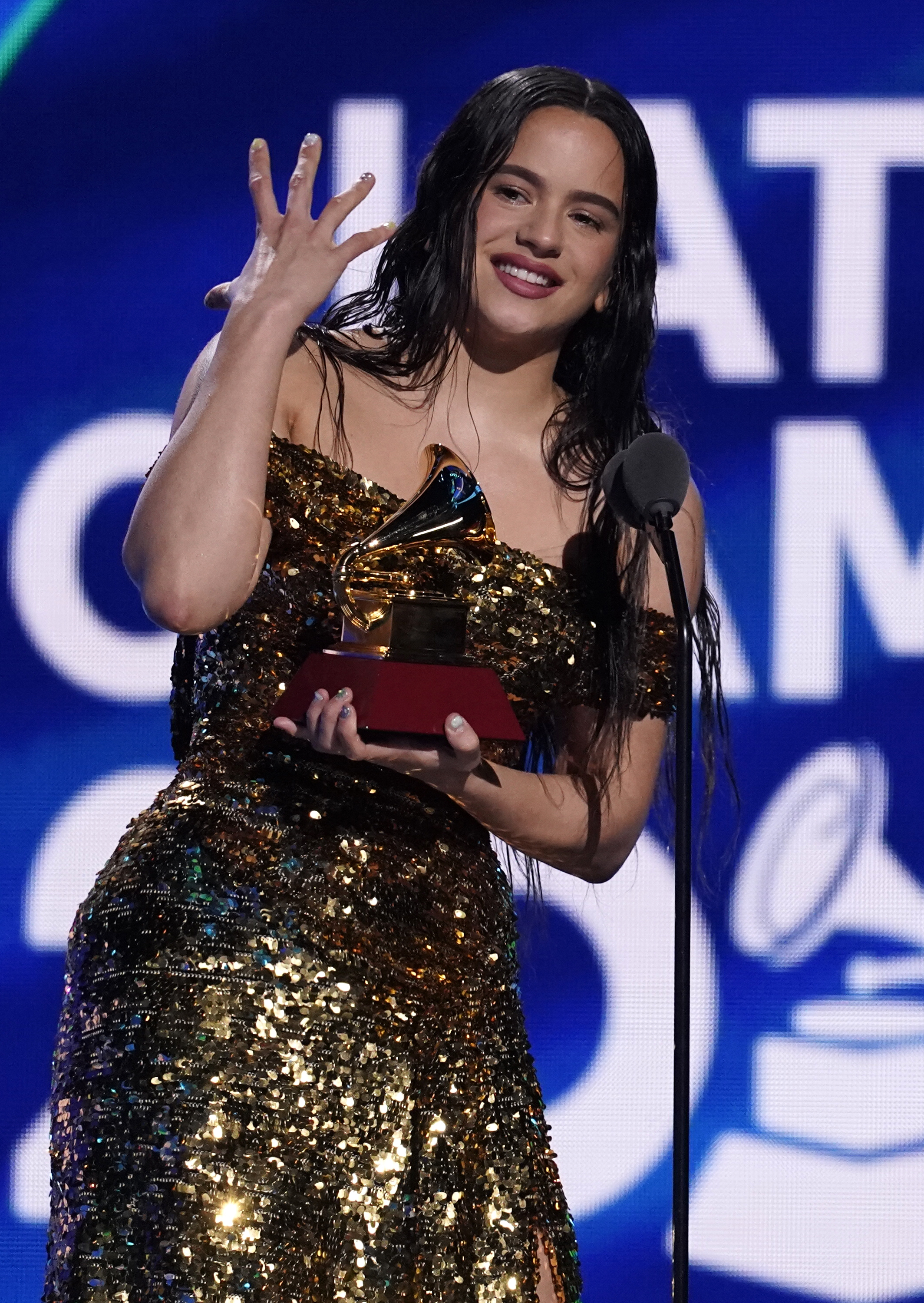 Rosalía Performs “Hentai” and “La Fama” at the 2022 Latin Grammys