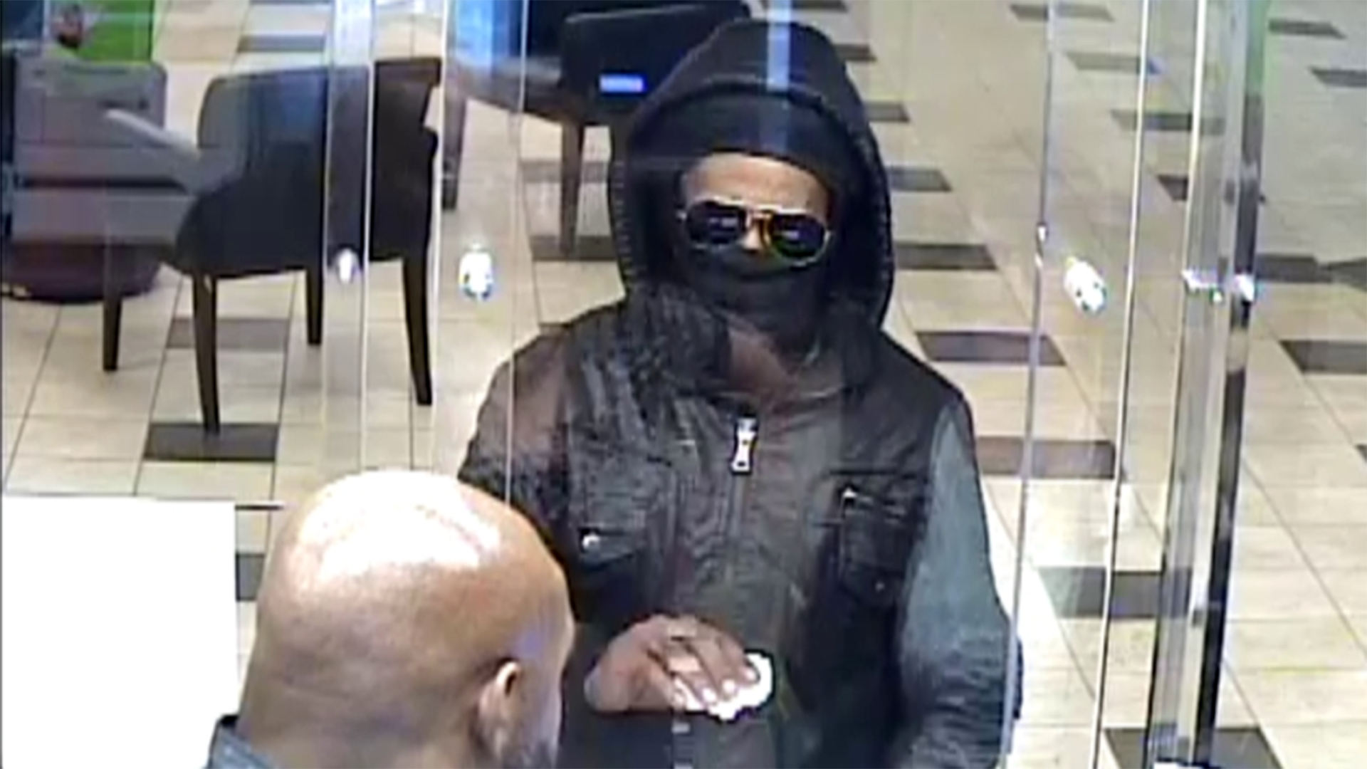 Altamonte Springs police search for Truist Bank robber