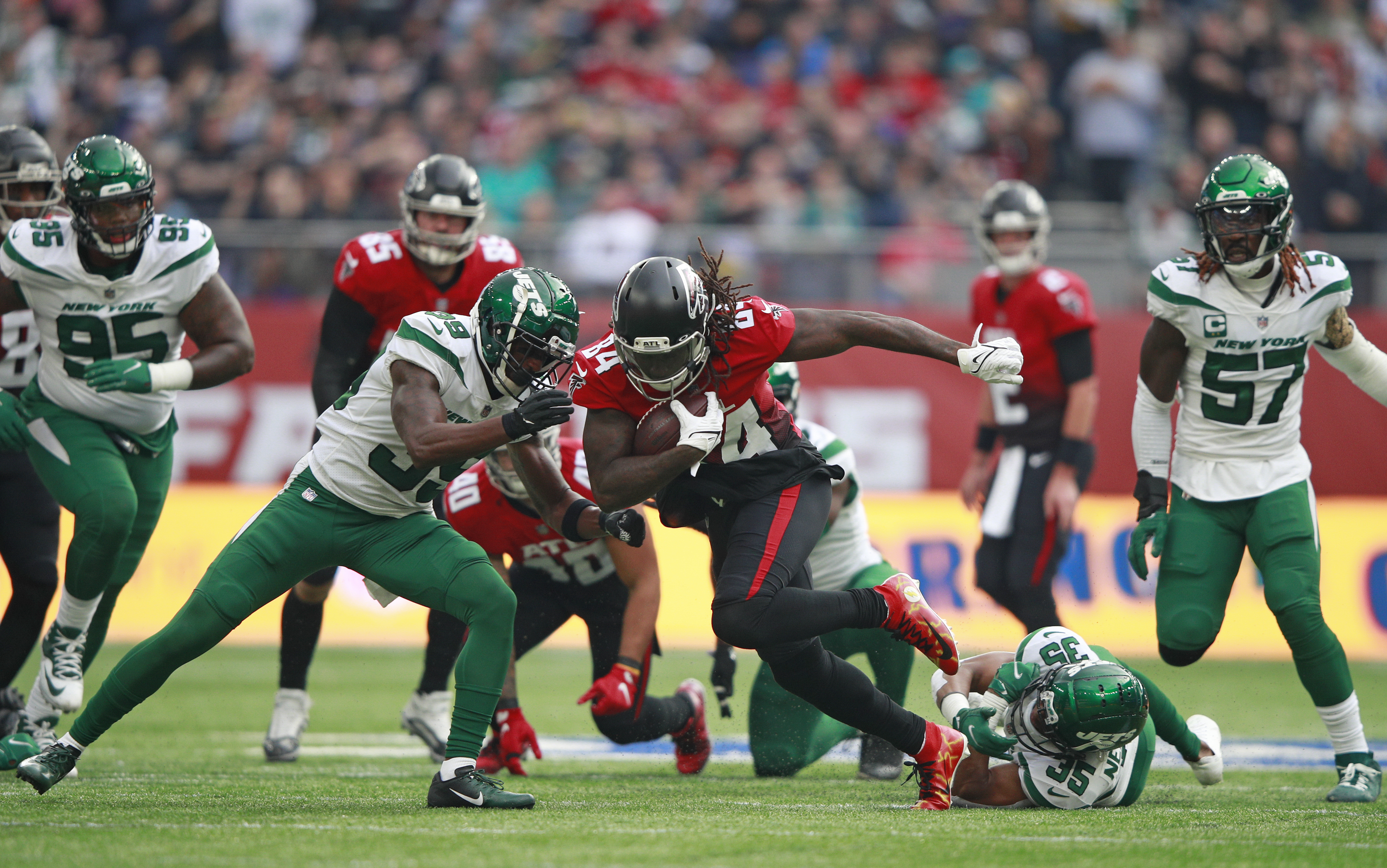 Ryan, Pitts lead Falcons past Jets 27-20 in London – KXAN Austin