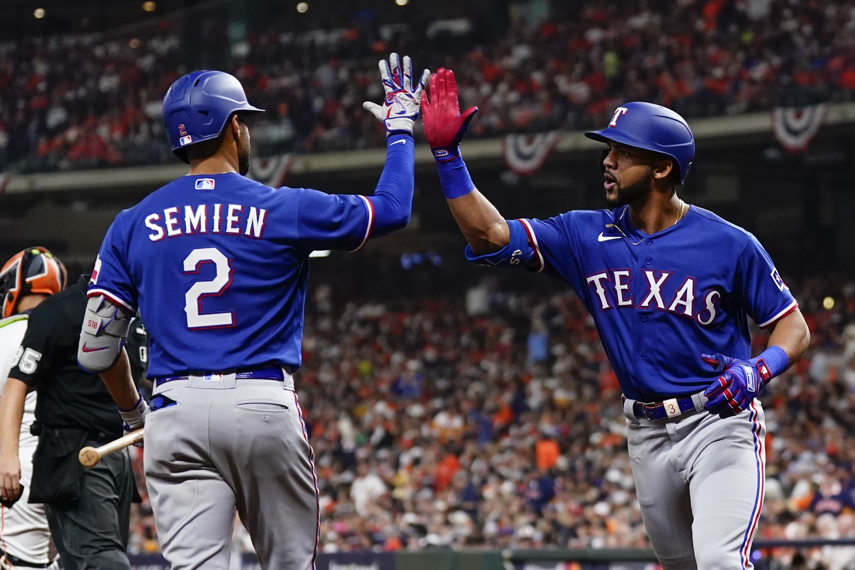 Montgomery shuts out Astros, Taveras homers as Rangers get 2-0 win in Game  1 of ALCS