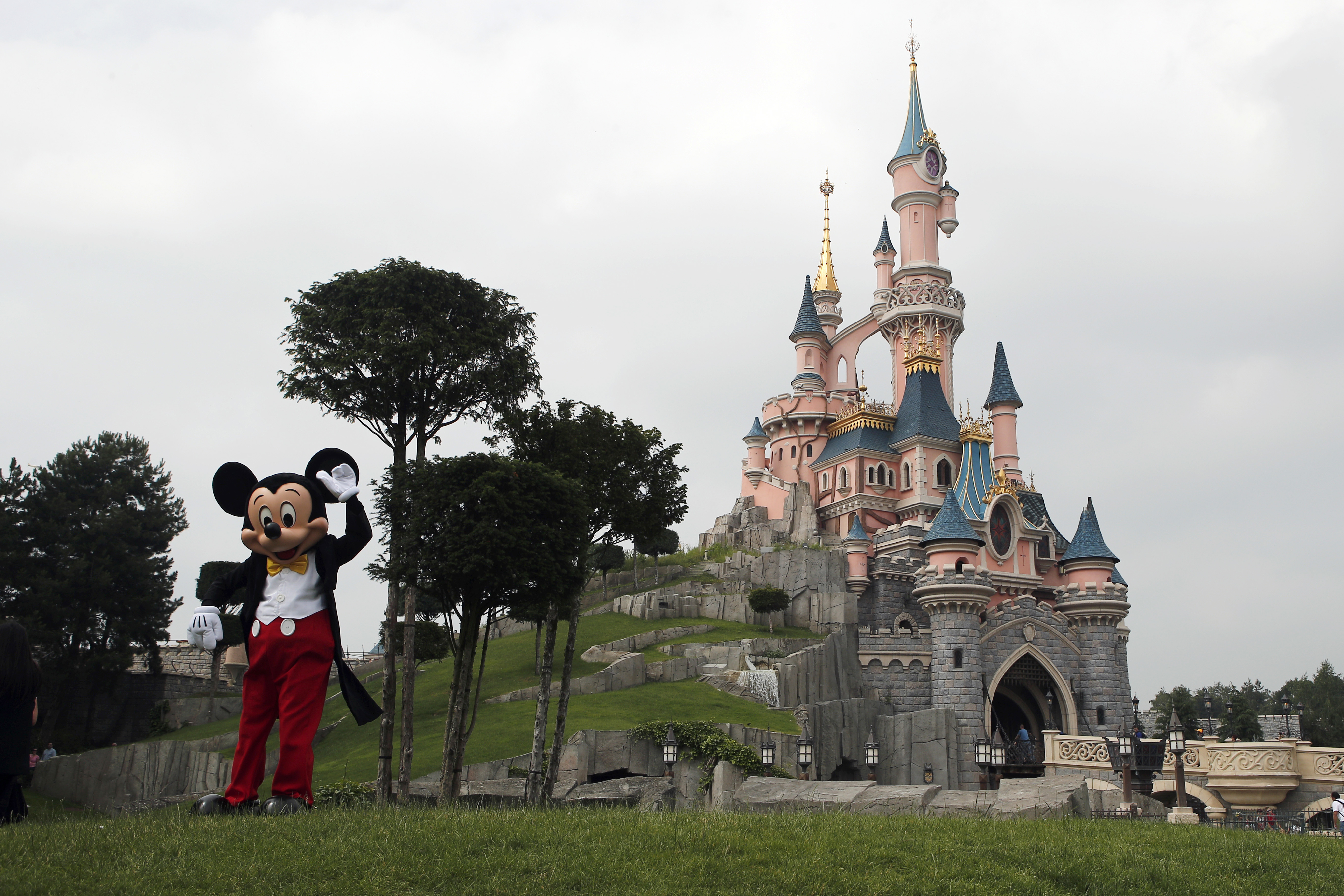 France tourism: Disneyland, Eiffel Tower top floor reopen