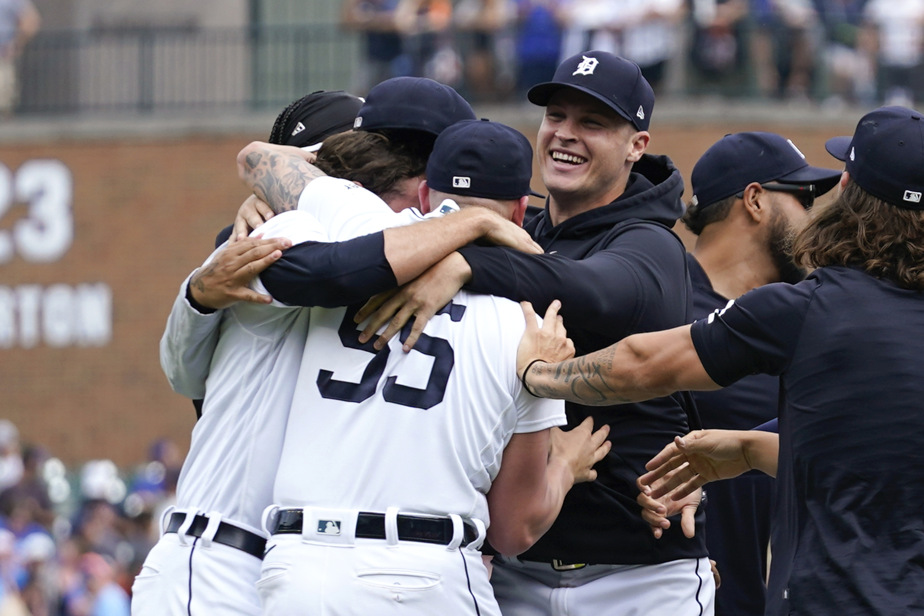 Matt Manning, 2 Tigers relievers combine to no-hit Blue Jays, 2nd