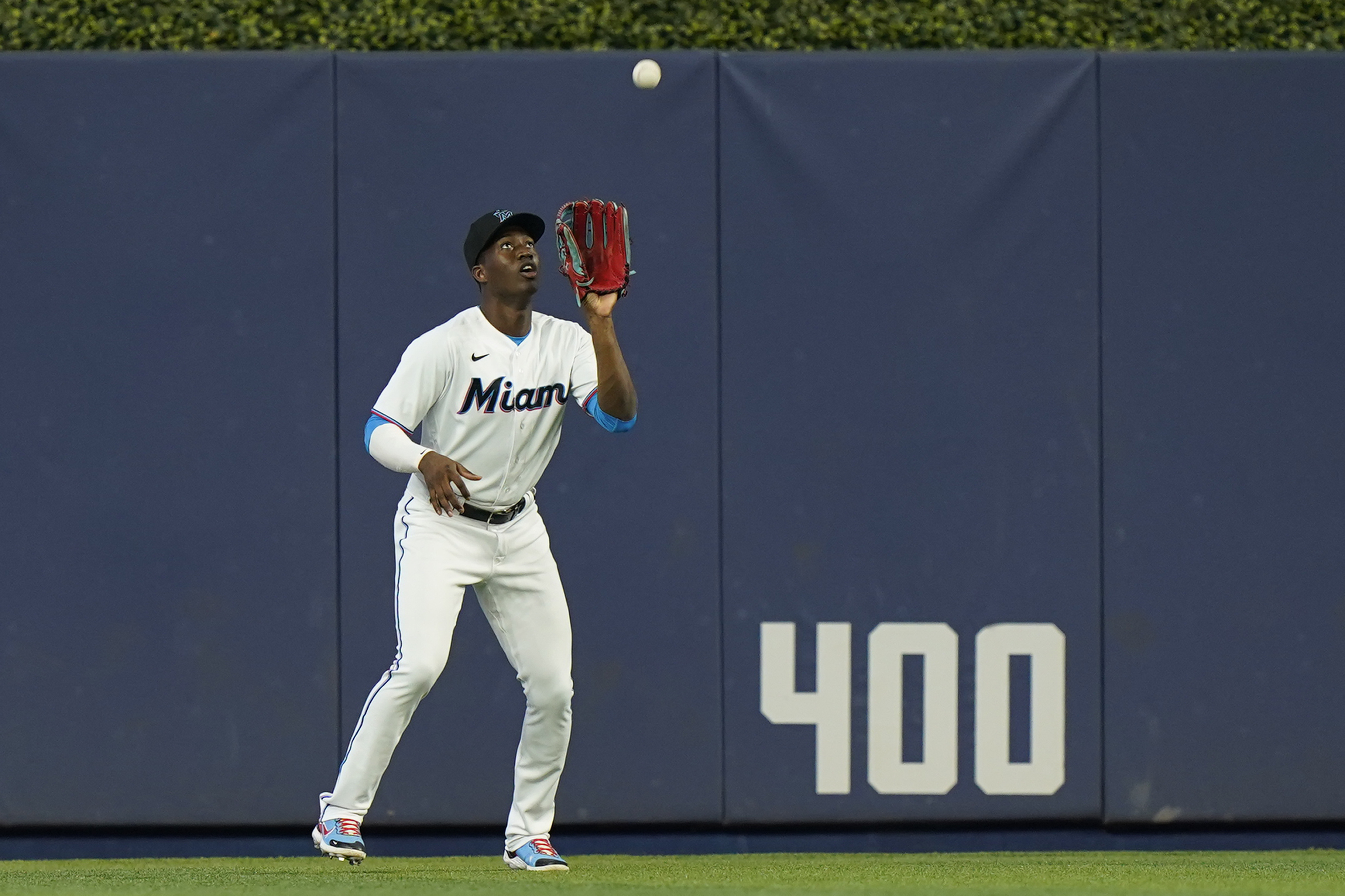 Gray pitches 6 innings as Rangers beat reeling Marlins 8-0