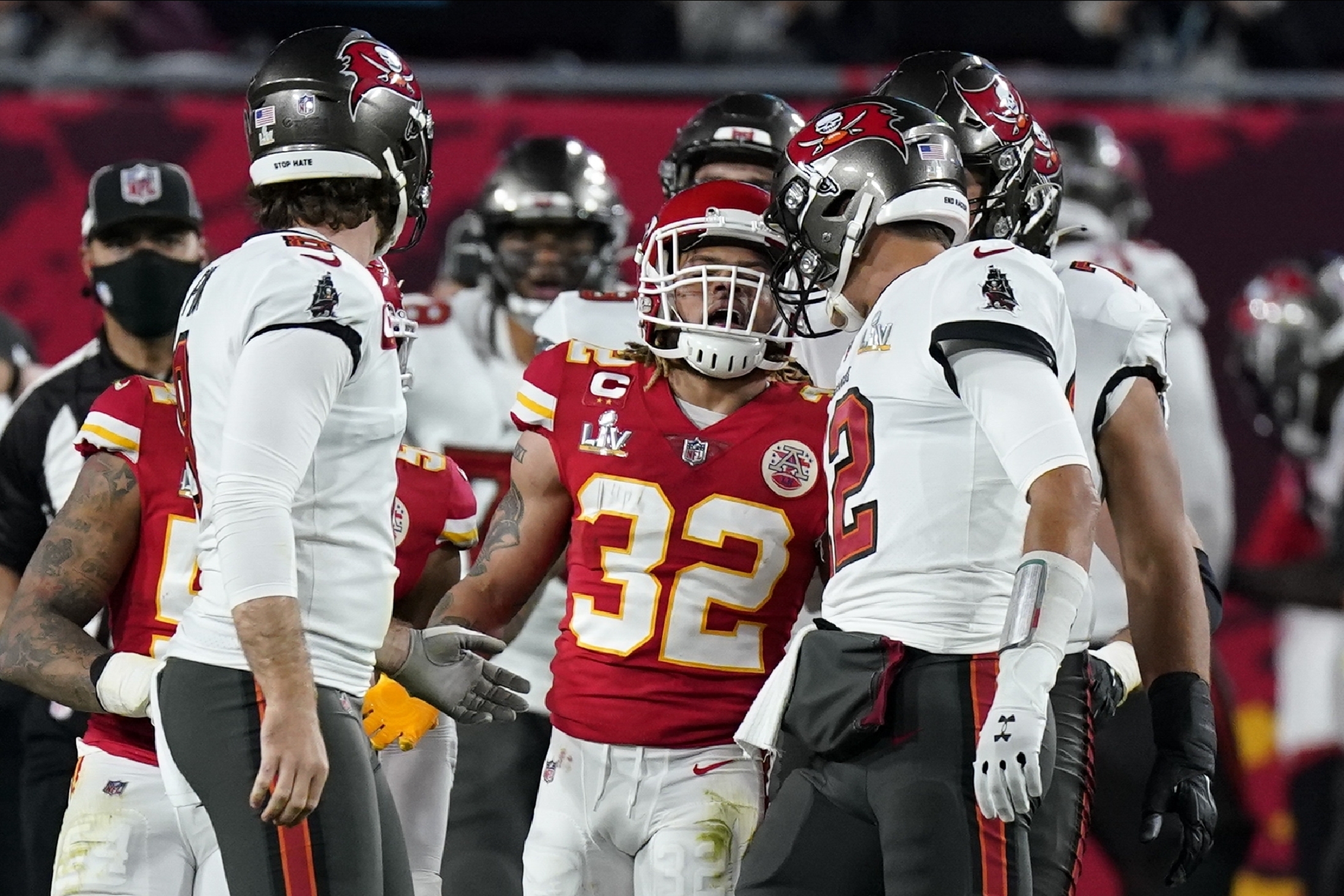 Kansas City Chiefs strong safety Tyrann Mathieu (32) plays against