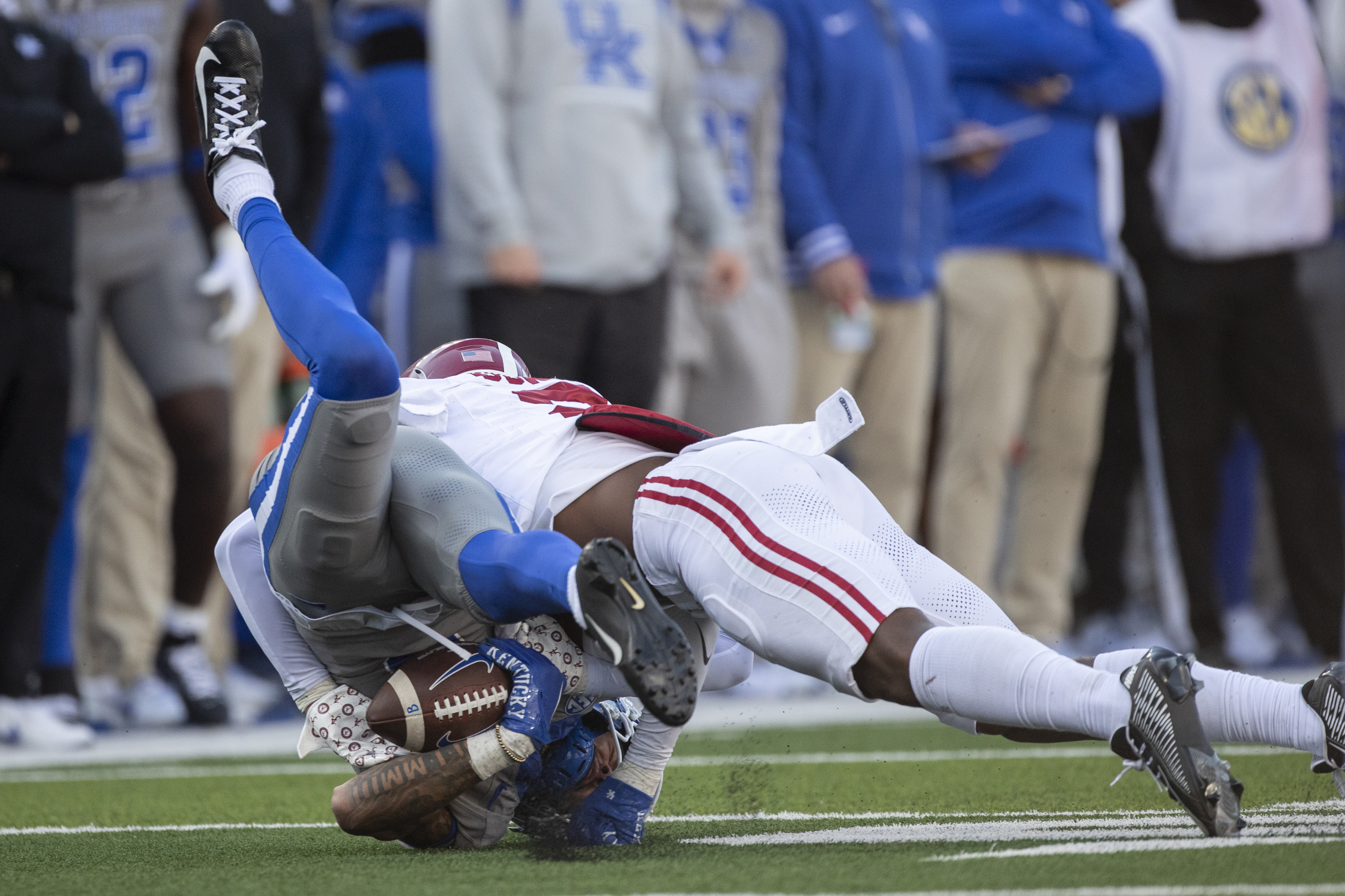 Alabama clinches the SEC West after 49-21 win over Kentucky