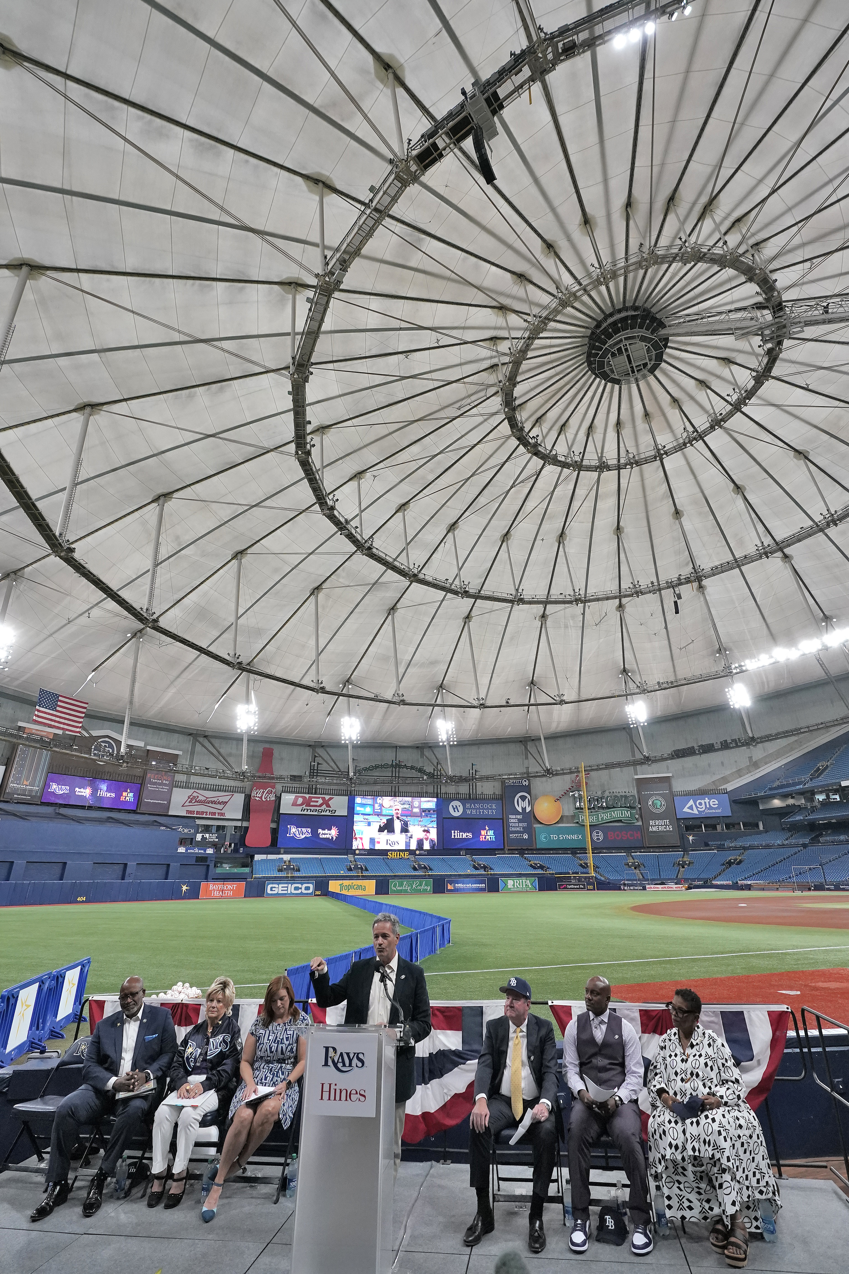 Tampa Bay Rays finalizing new ballpark in St. Petersburg as part of larger  urban project