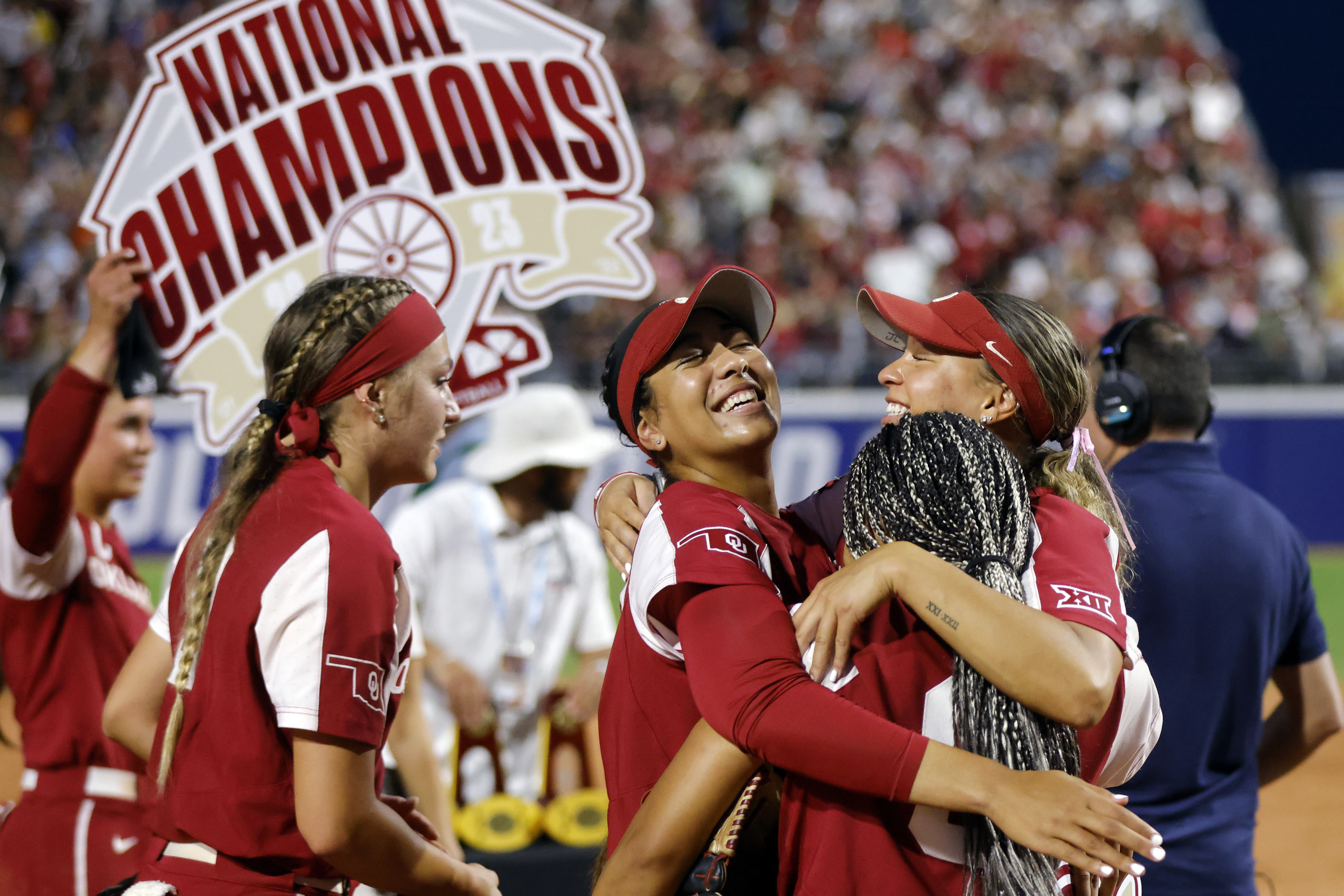 Official oklahoma Sooners 3 Peat Softball Champions 21 22 23 shirt