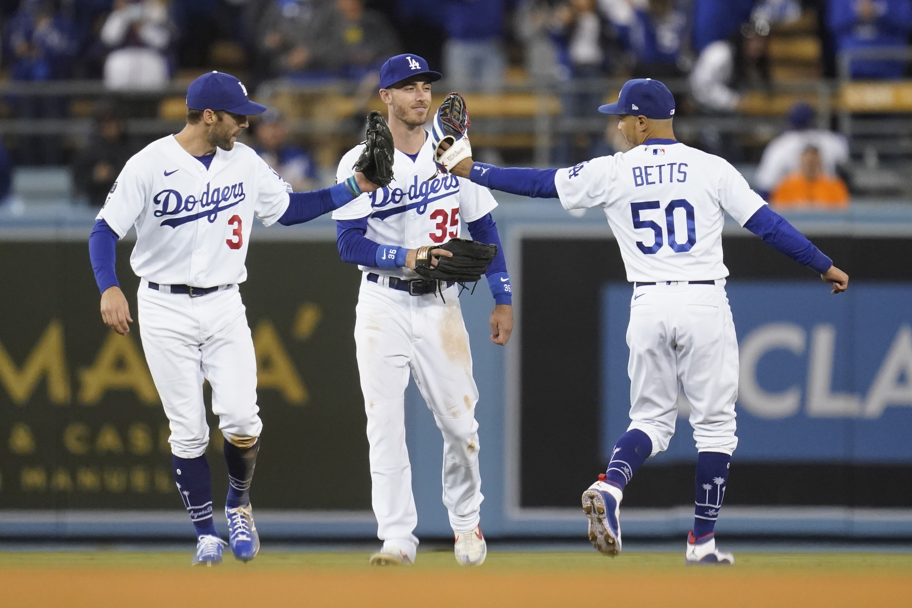 Mookie Betts Felt 'Super Weird' In Dodgers Uniform; Here's How His