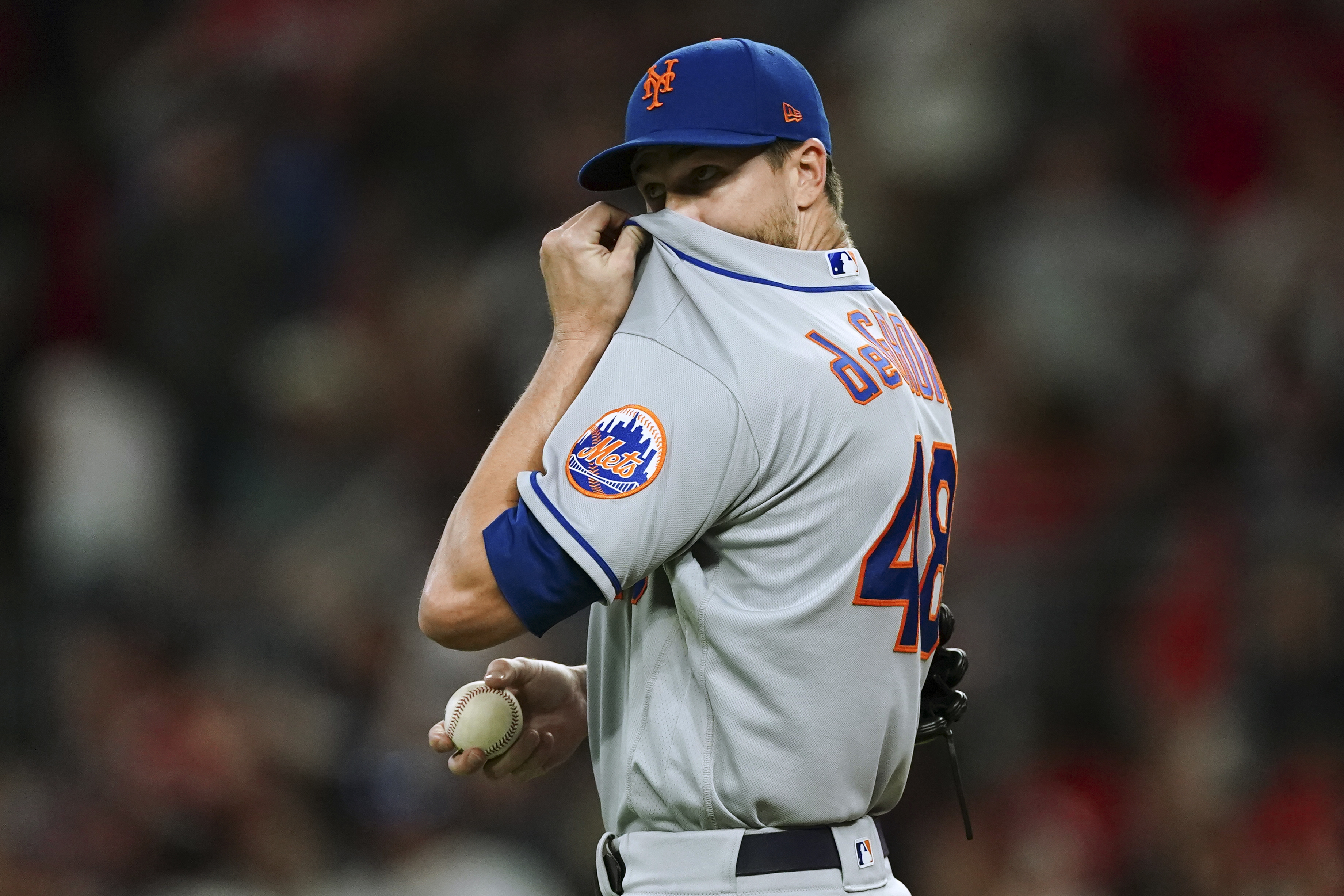 DeGrom follows Scherzer, Mets on verge of getting aced out