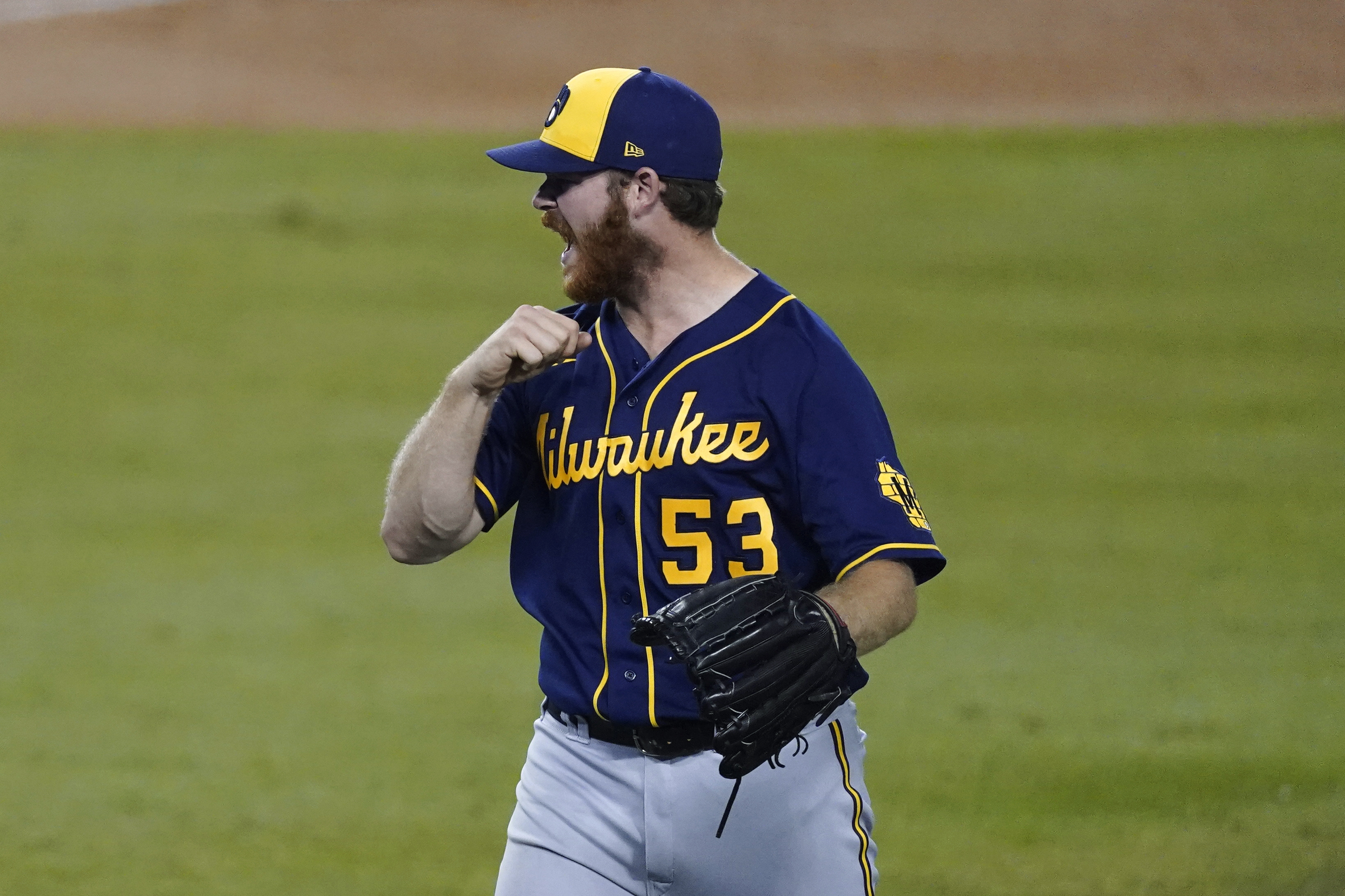 Ryan Braun wore Christian Yelich's jersey under his own the night