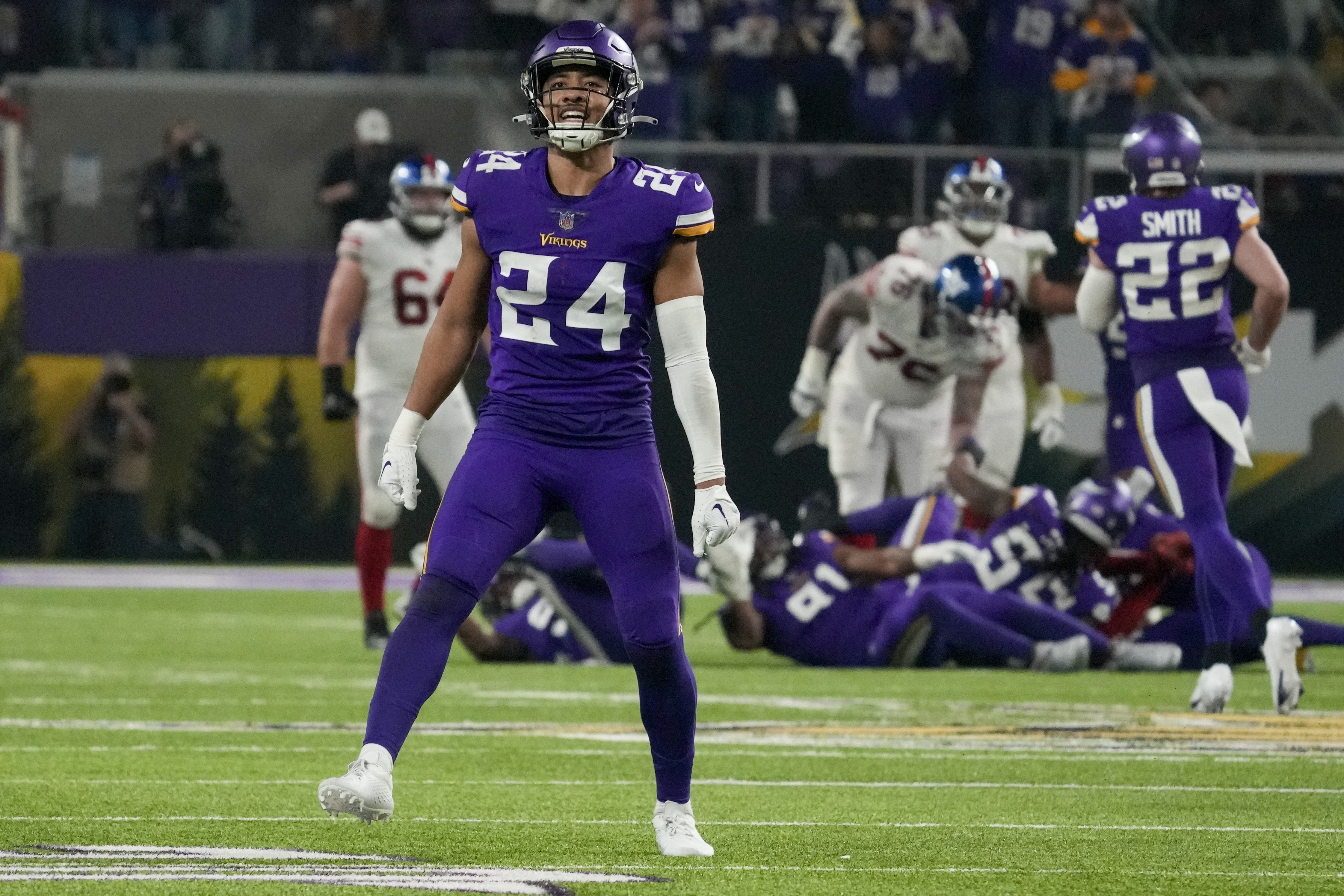 Giants Top Vikings for First Playoff Win in 11 Seasons - Sports Illustrated