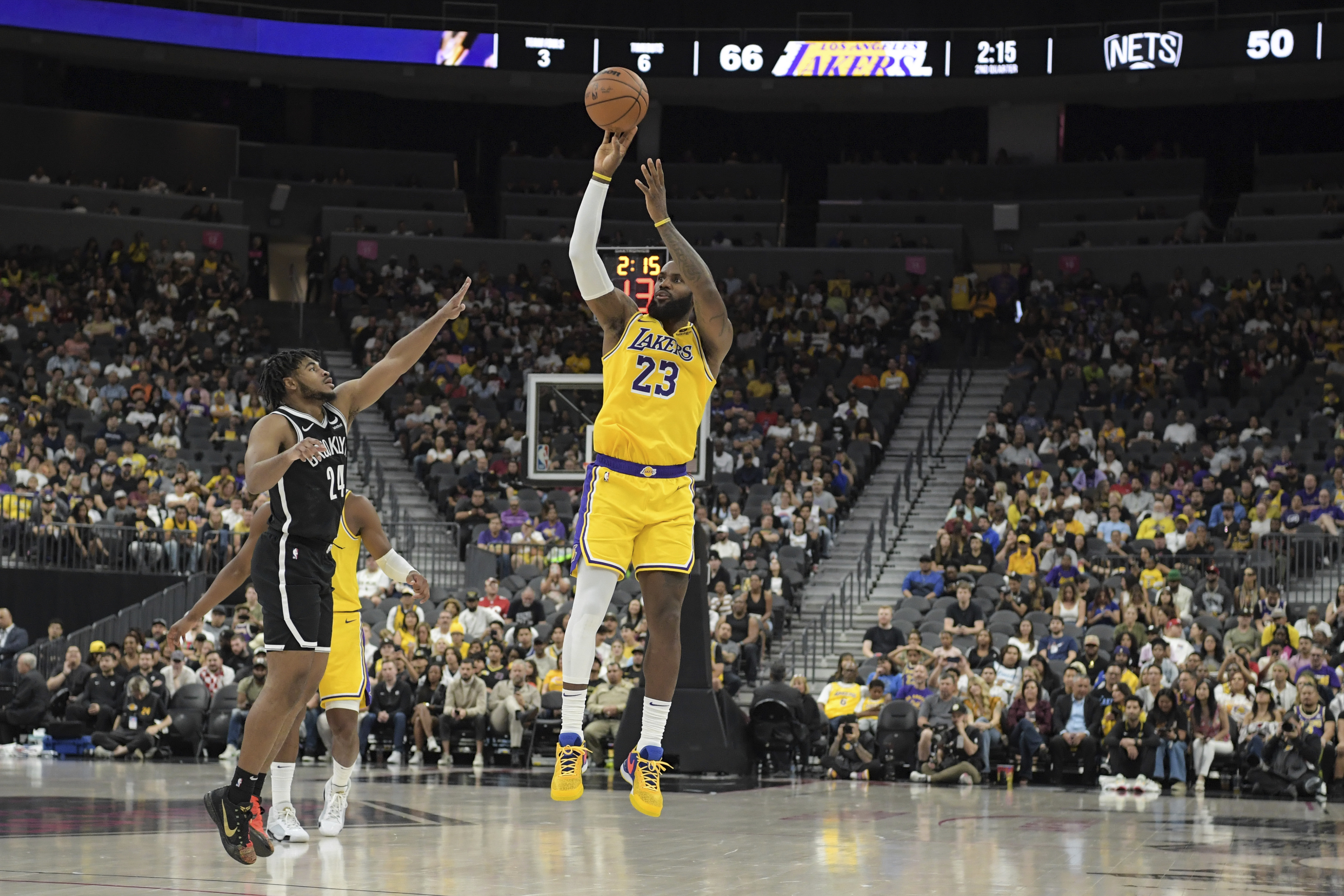 Nba Los Angeles Lakers 24 Pets Basketball Mesh Jersey : Target