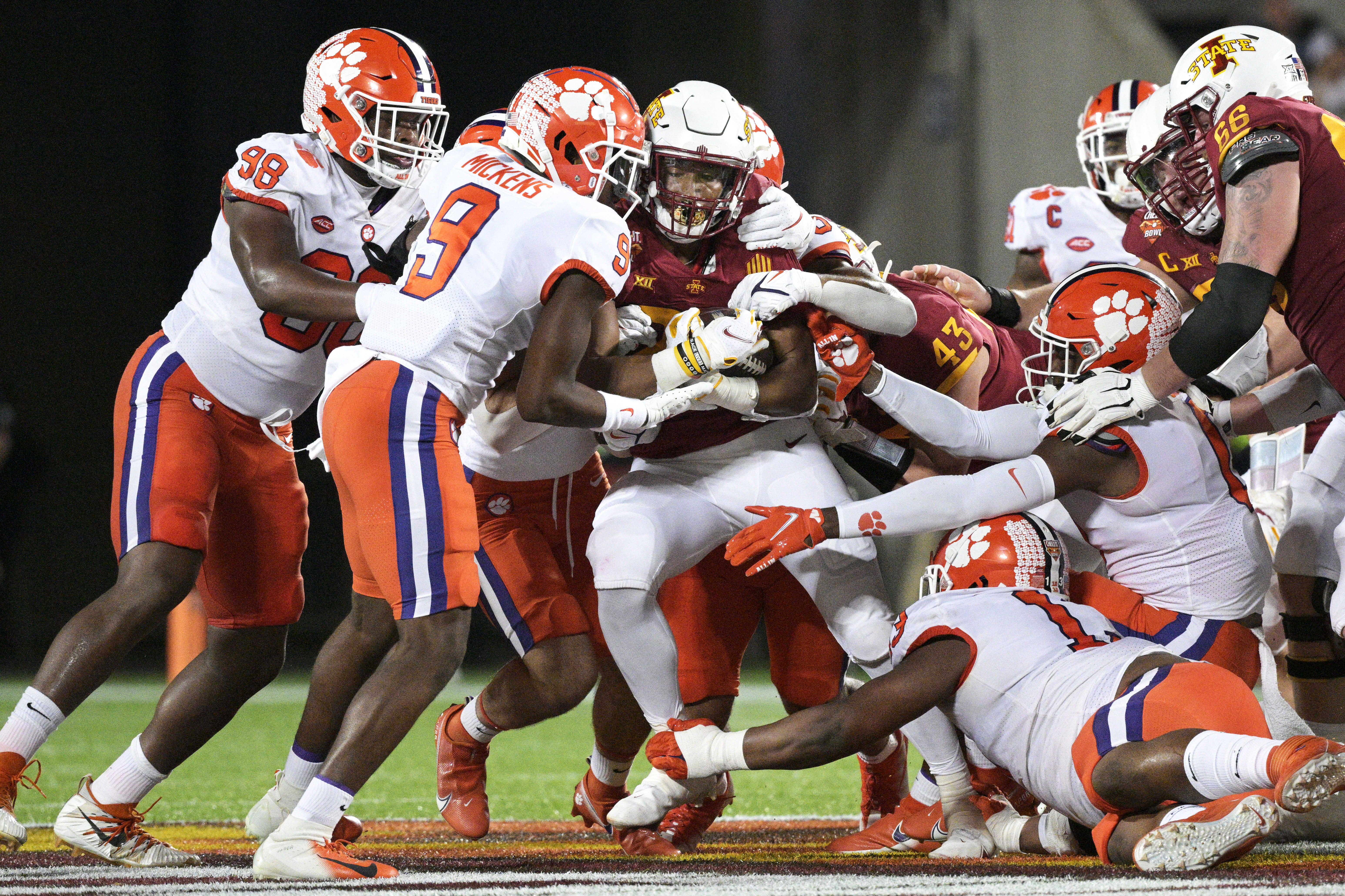 Who are the Cheez-It Bowl TV announcers for Iowa State vs. Clemson?