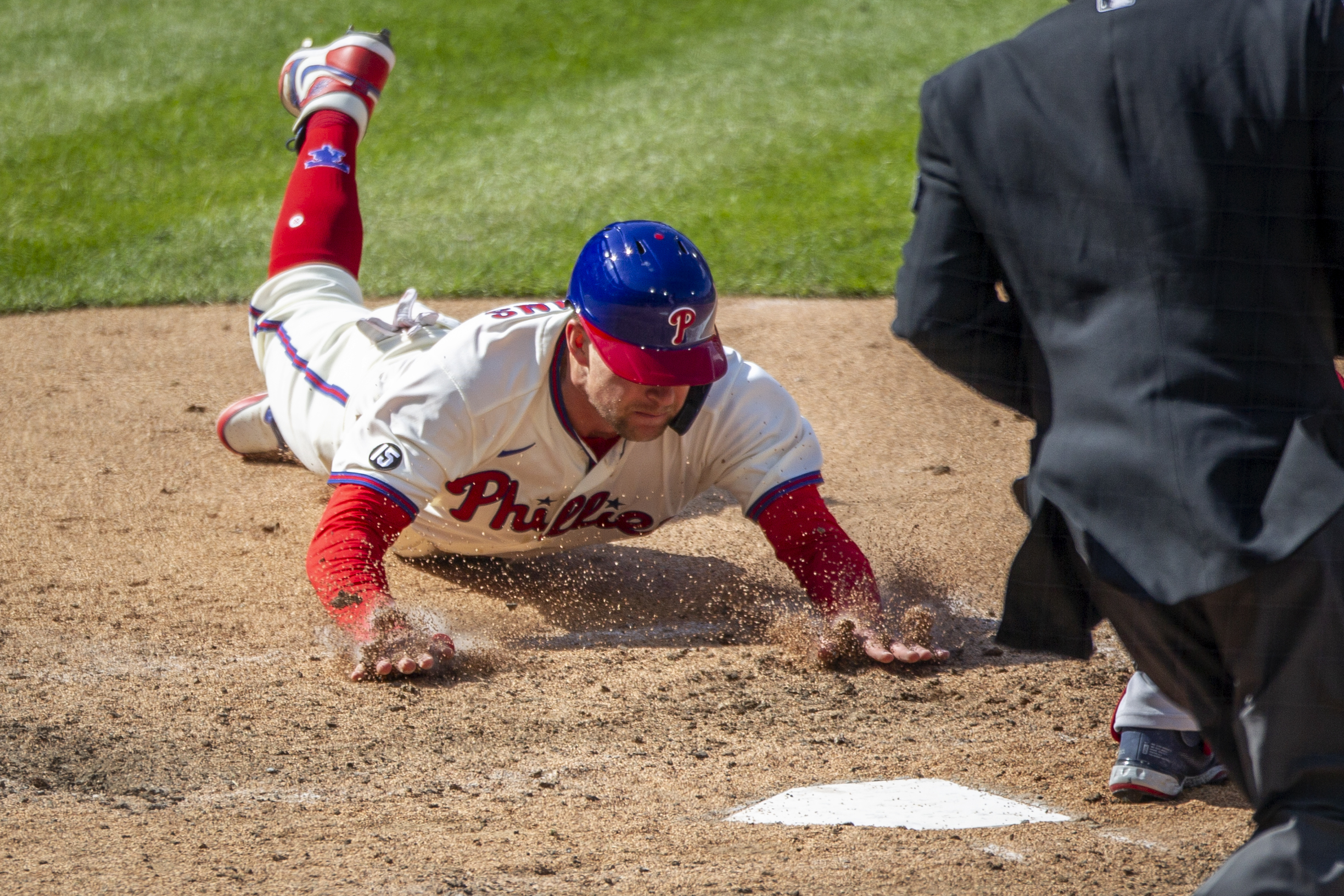 Andrew Knapp's RBI triple, 04/16/2022