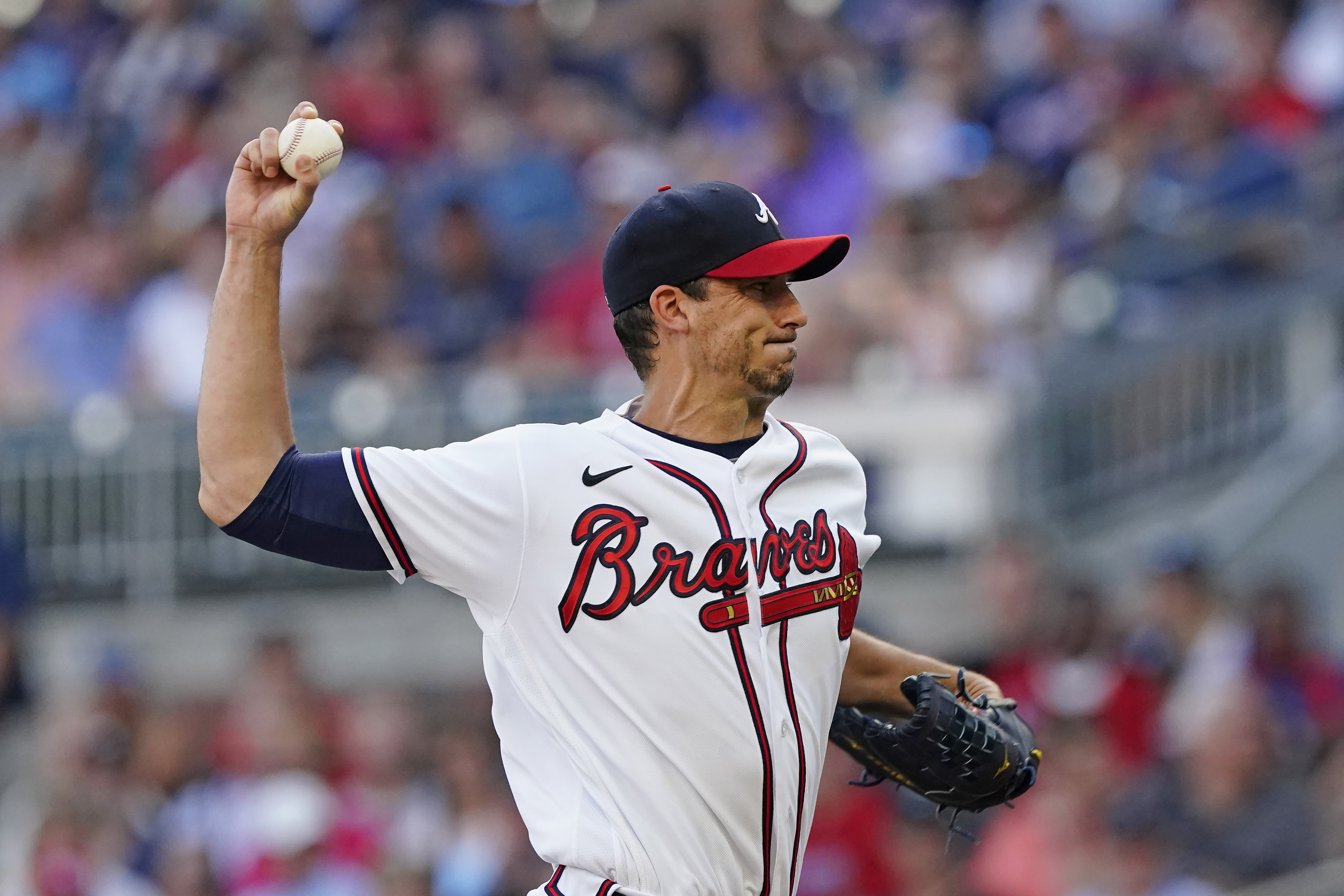 How Braves' Charlie Morton got hurt, threw 16 pitches before