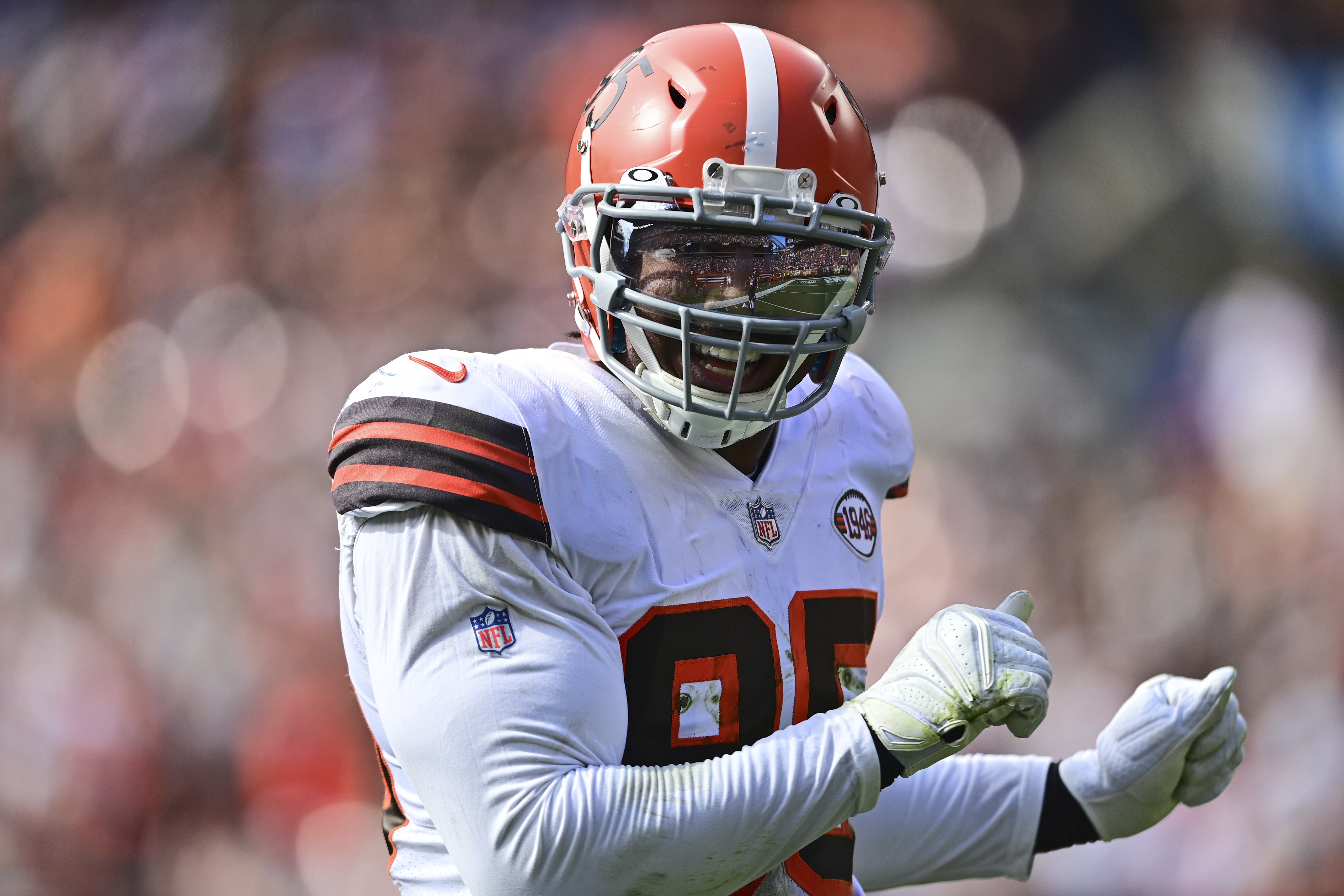 Cleveland Browns' Myles Garrett, Chase McLaughlin make history in win