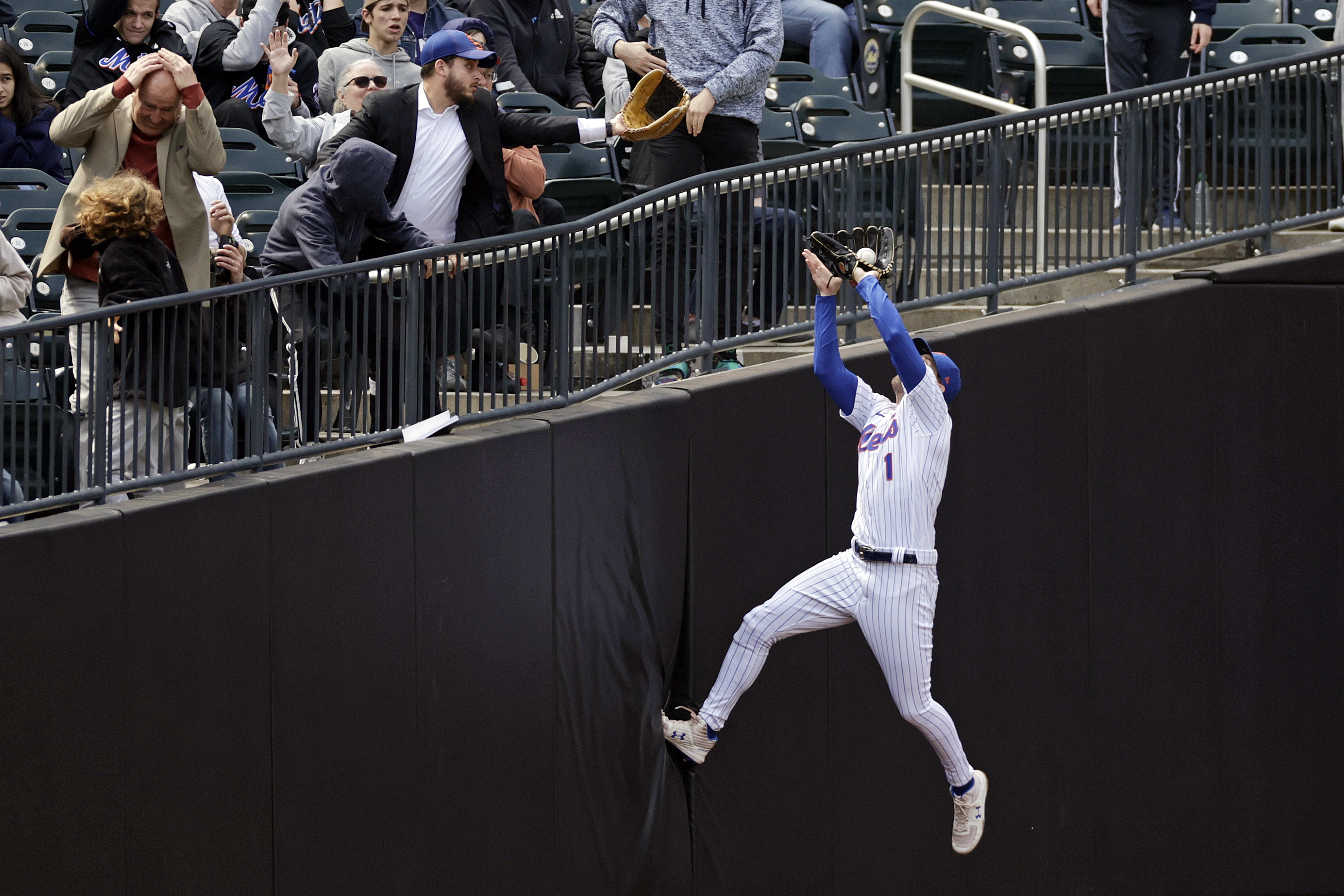 After Mets lose Scherzer, Alonso HR in 10th beats Cards