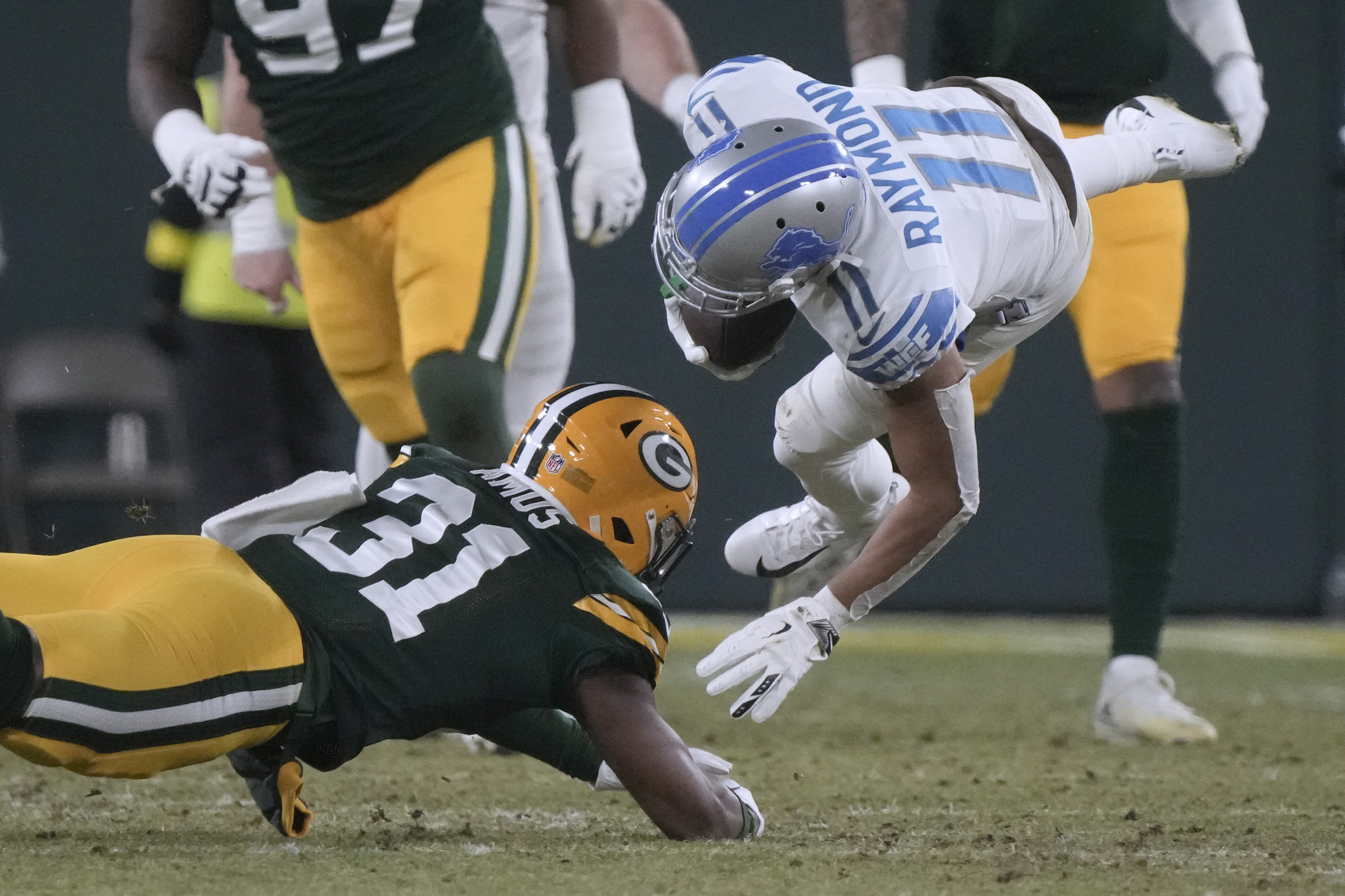 3764px x 2509px - Rodgers, Packers lose 20-16 to Lions, miss playoffs