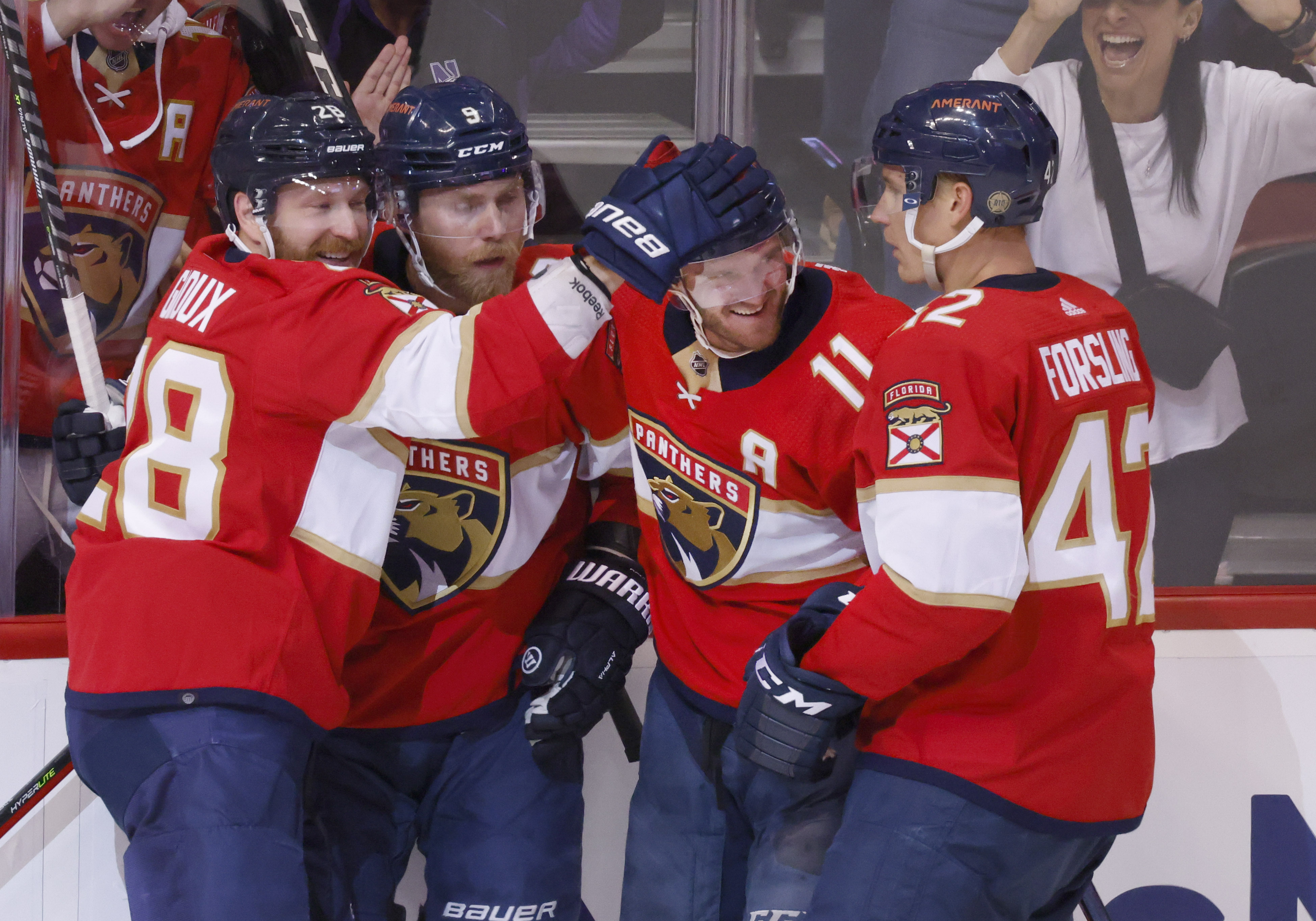 Panthers rout Capitals 5-1 in Game 2 to even series