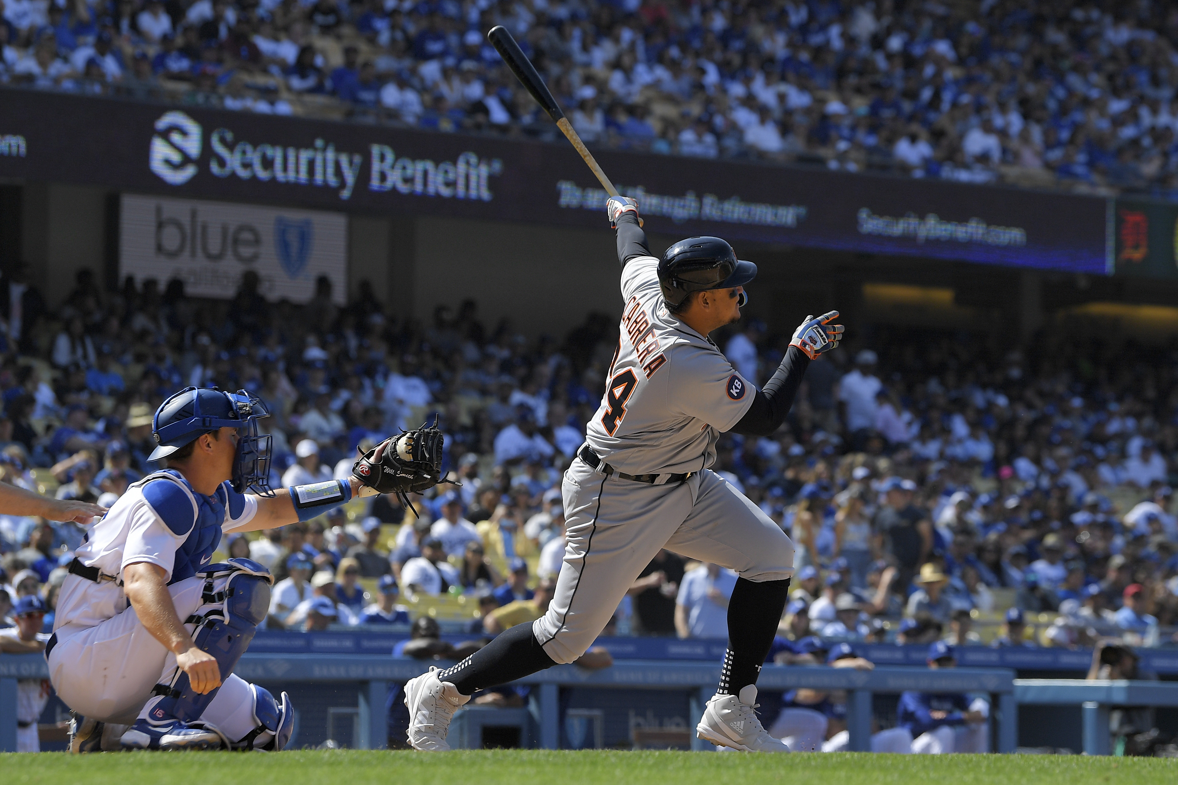 Roll the video: Javier Baez homers in major league debut