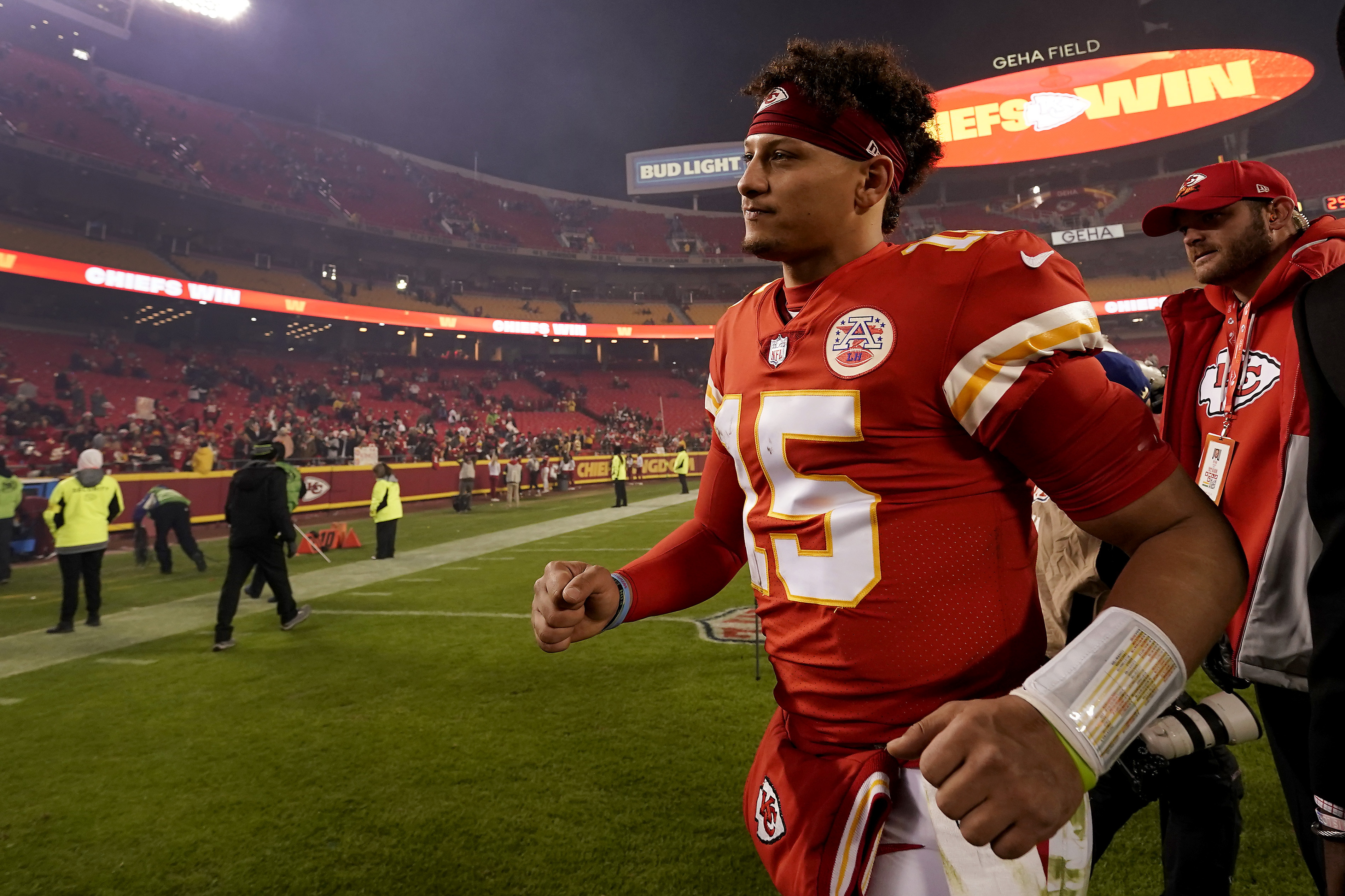 Chiefs' JuJu Smith-Schuster can't believe how good Patrick Mahomes is