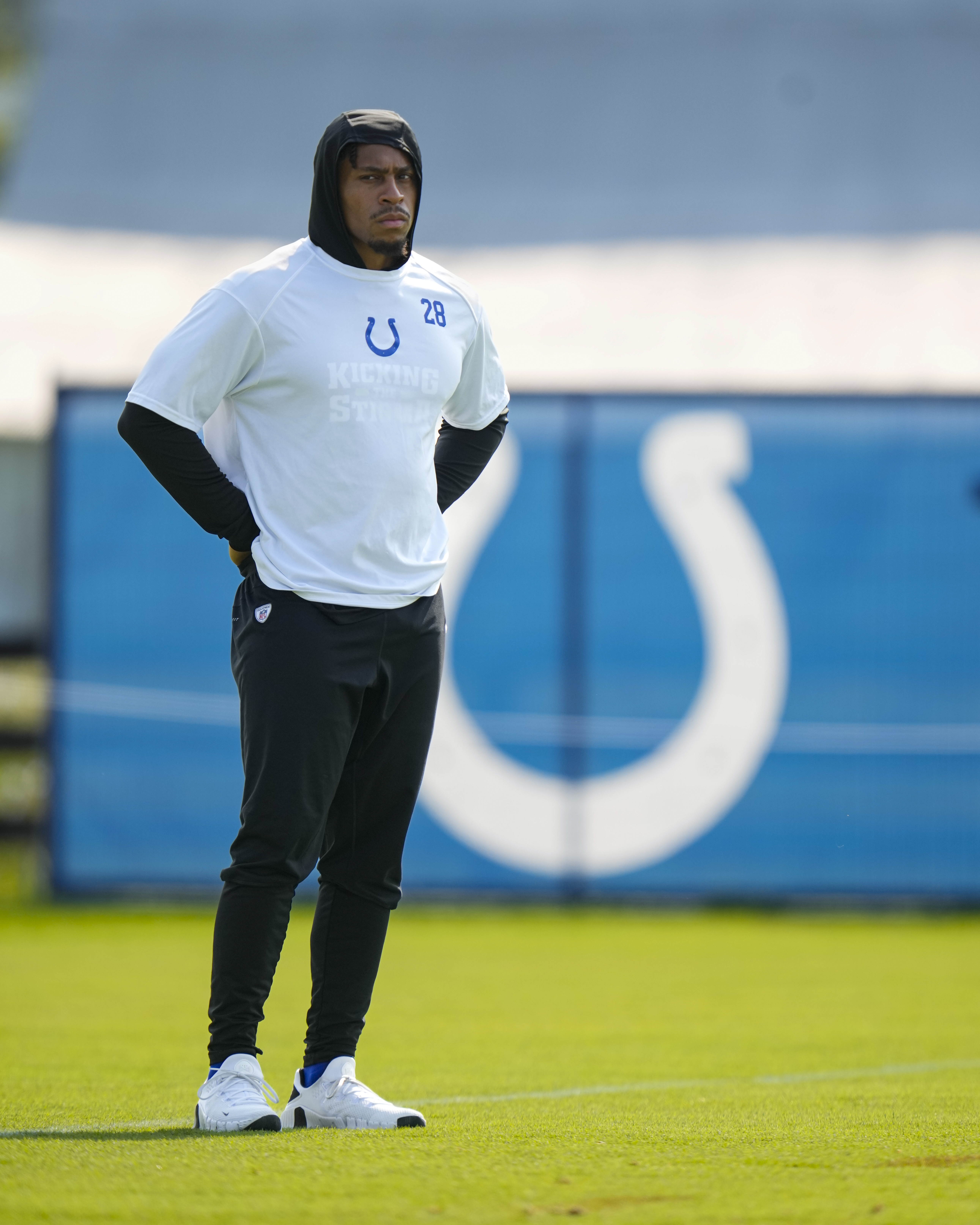 Indianapolis Colts - Jonathan Taylor may be ready this Sunday! Kwity Paye  in protocol! Flowers out! 