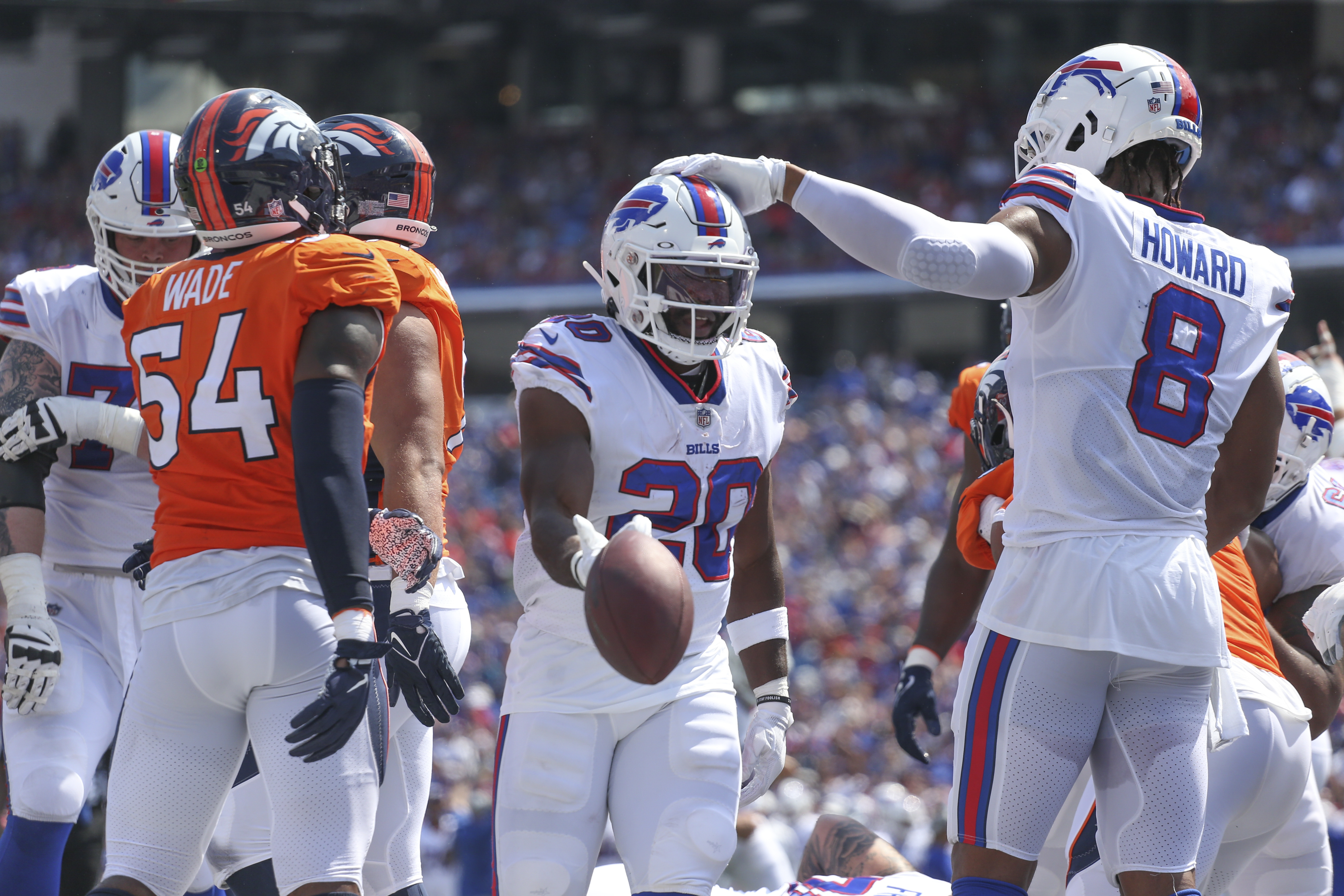 Bills players wear 'Long Live Luke' shirts in warmups in memory of Dawson  Knox's brother