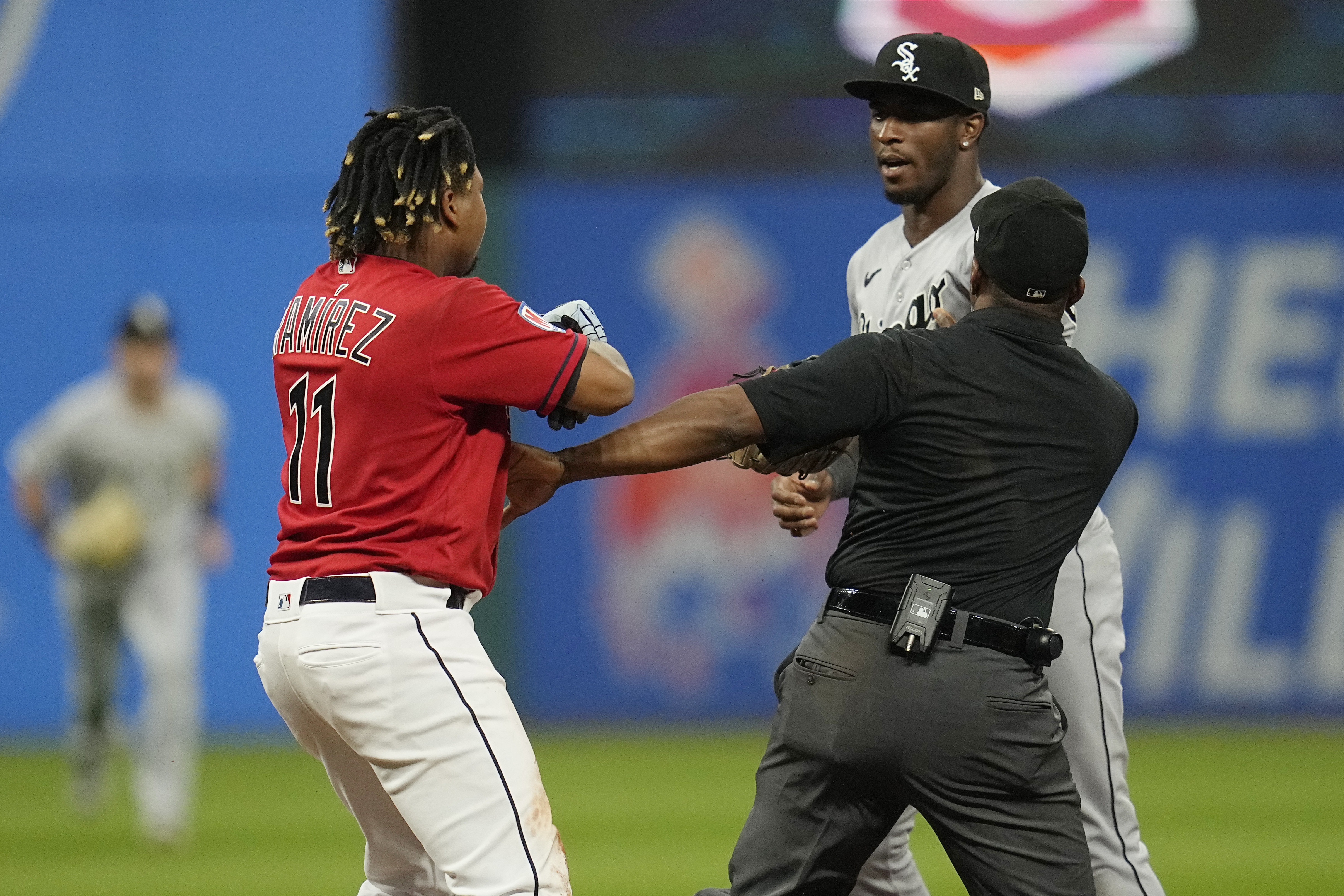 MLB announces punishment for Tim Anderson, Jose Ramirez fight