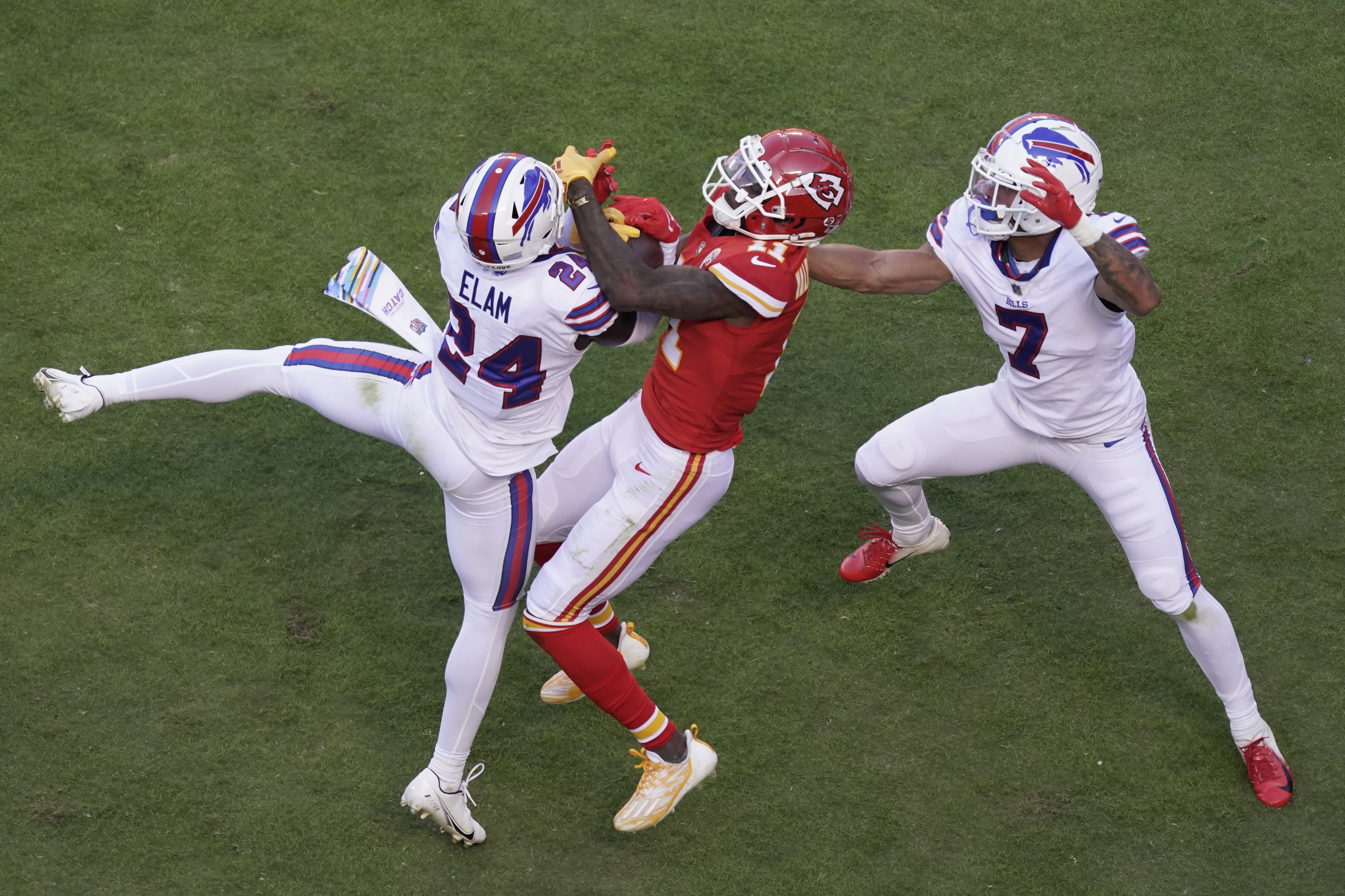 Buffalo Bills 24-20 Kansas City Chiefs: Josh Allen beats out