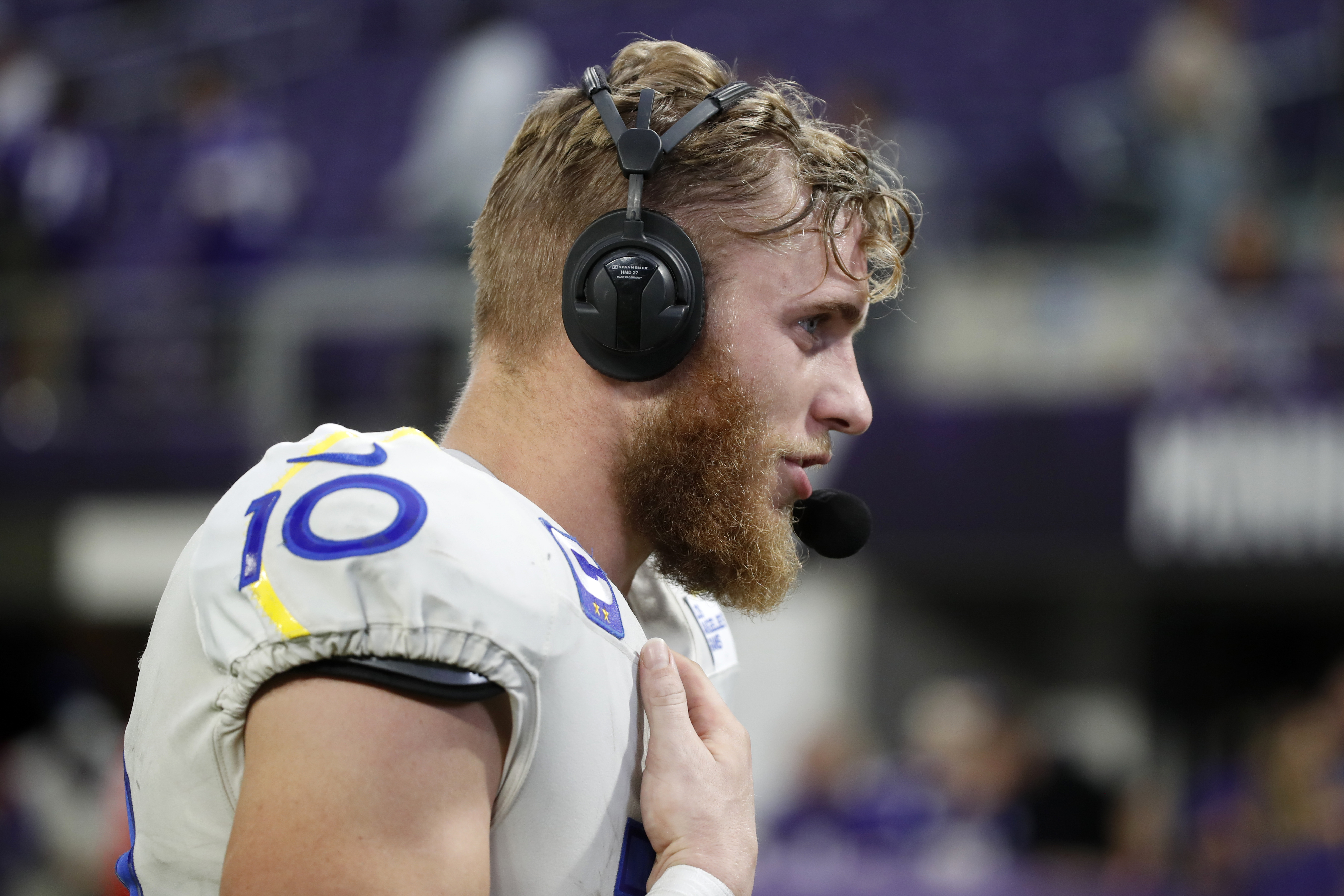 Cooper Kupp pays homage to Isaac Bruce after breaking Rams' single-season  receptions record