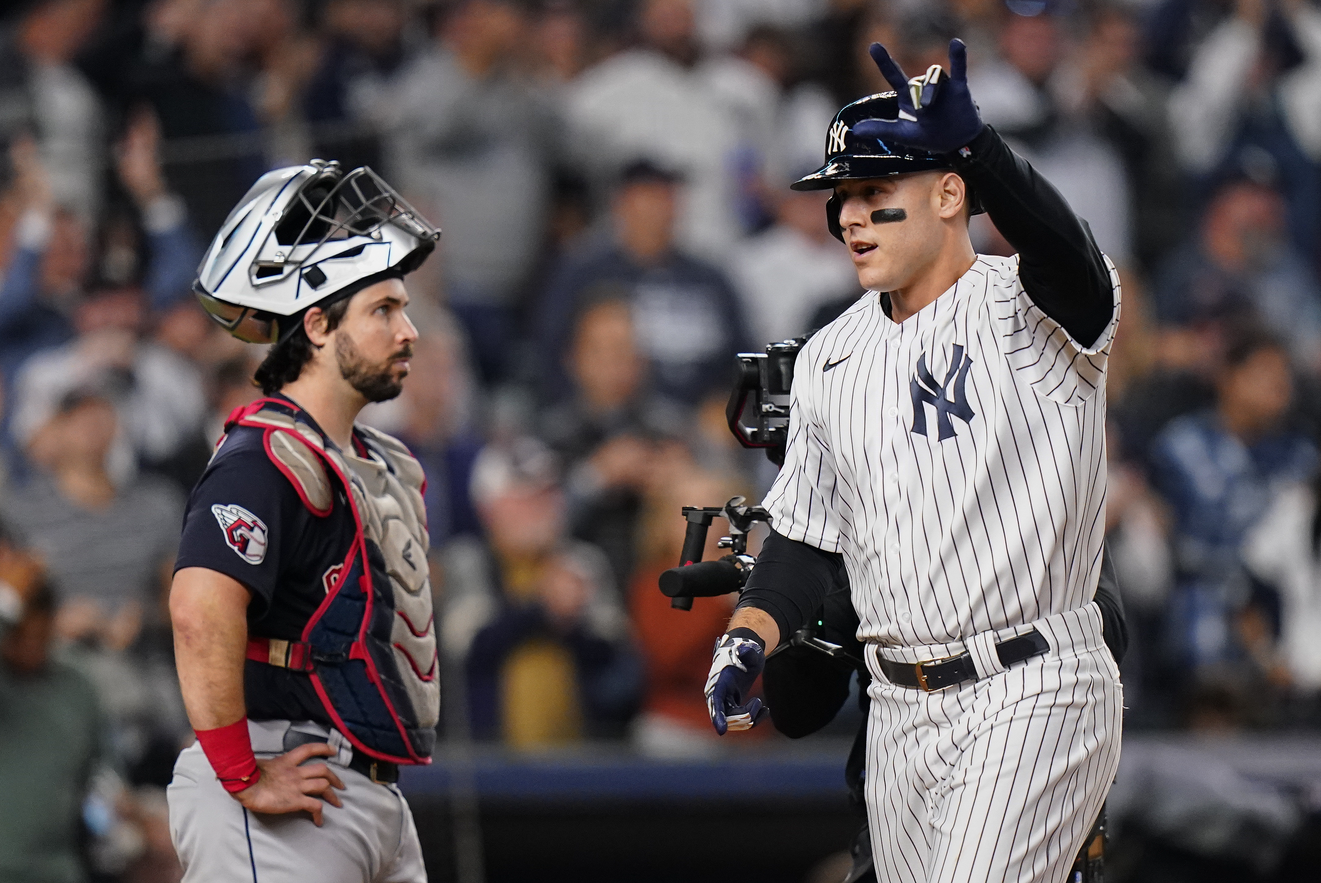 White Sox 2B Josh Harrison struck out Xander Bogaerts looking