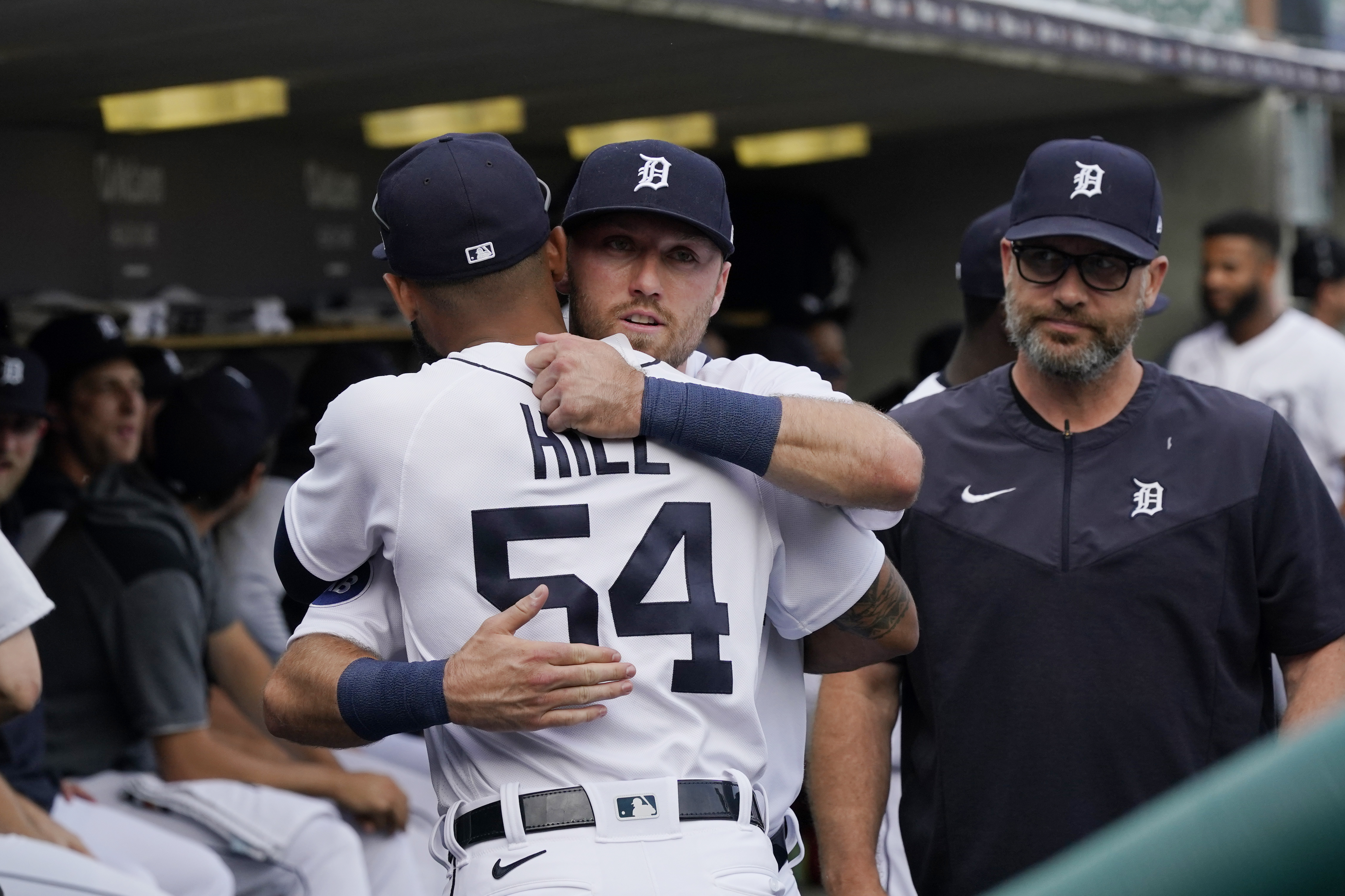 Famous dad watches as Tigers' Kody Clemens makes MLB debut - The