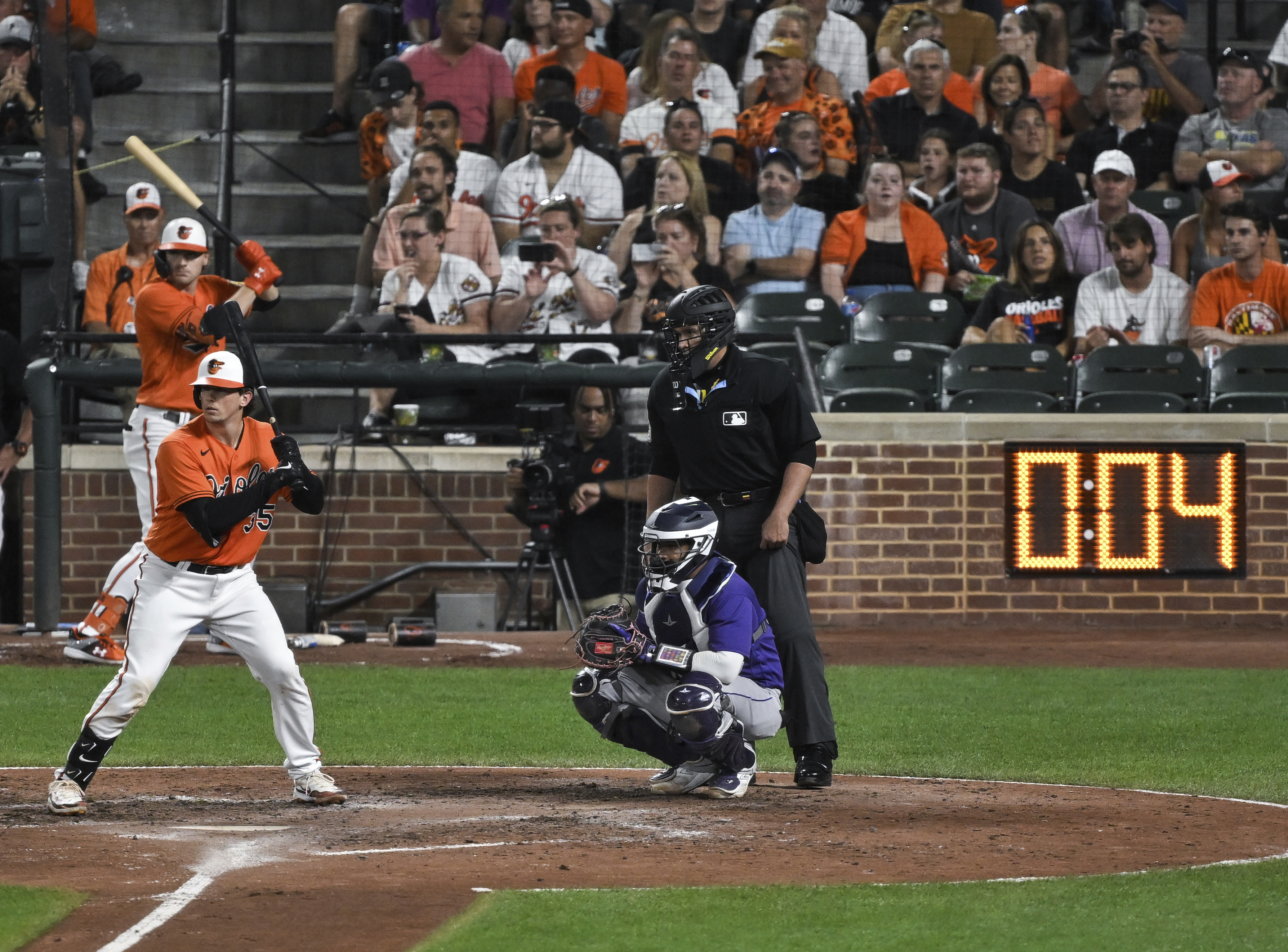 Johan Oviedo flooding the first innings with fastballs