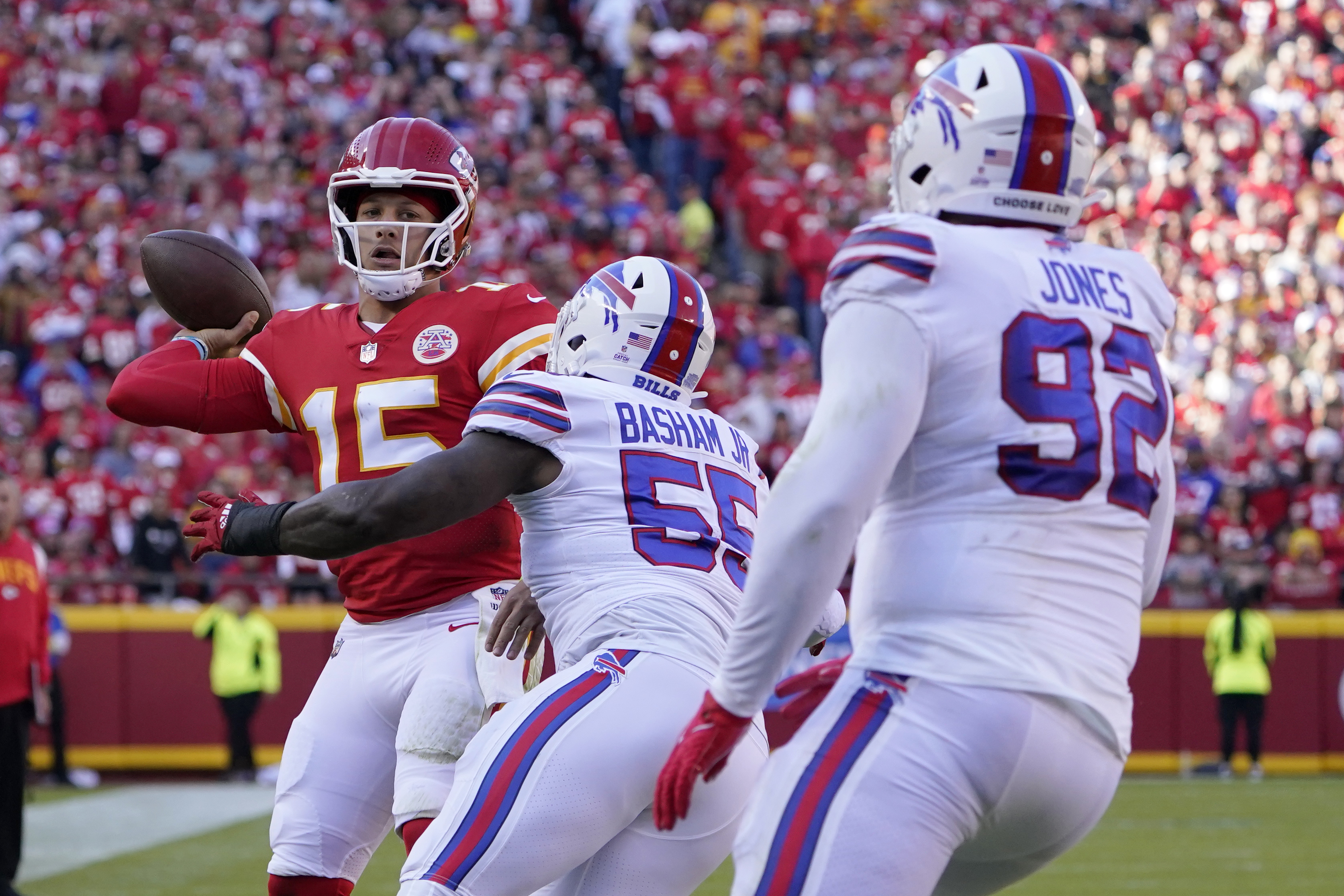 Bills rally to beat Chiefs 24-20 in playoff rematch