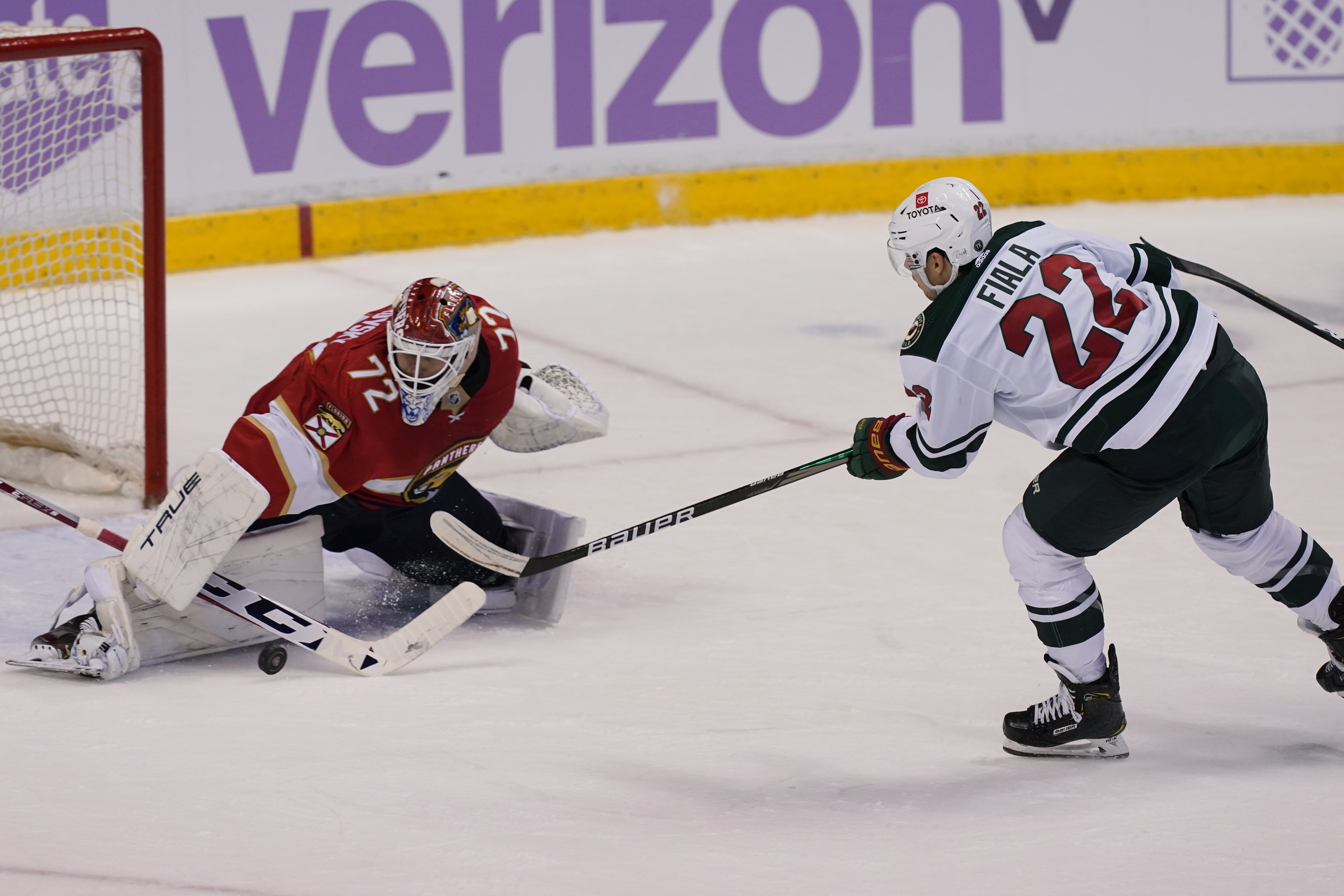 Kraken beat Panthers 4-1, deny Florida home-ice win record - The