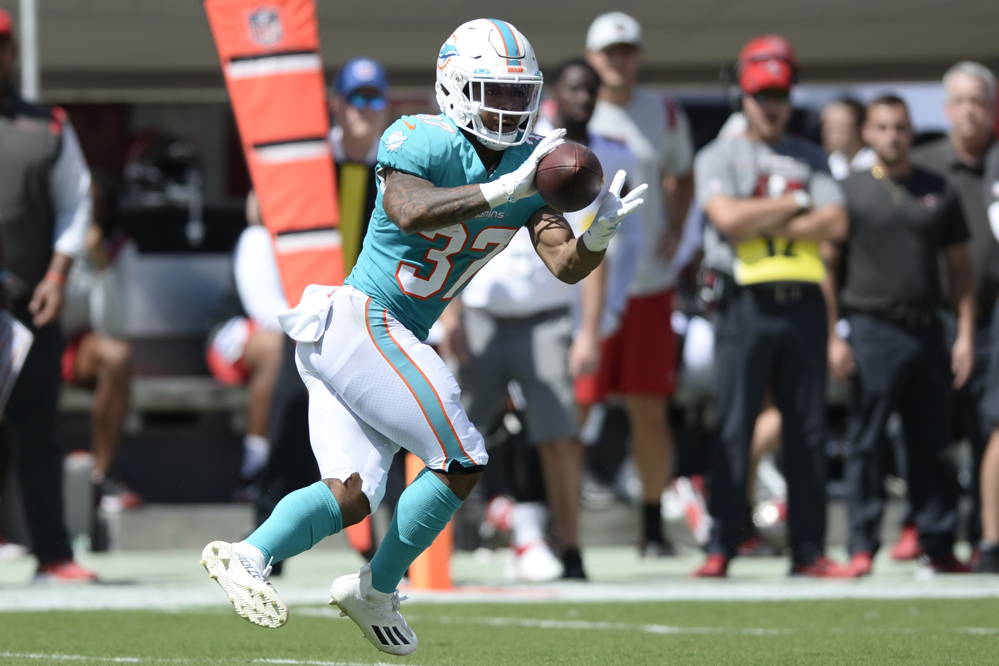 NFL London: Miami Dolphins vs Jacksonville Jaguars kick-off time, TV, live  stream, tickets