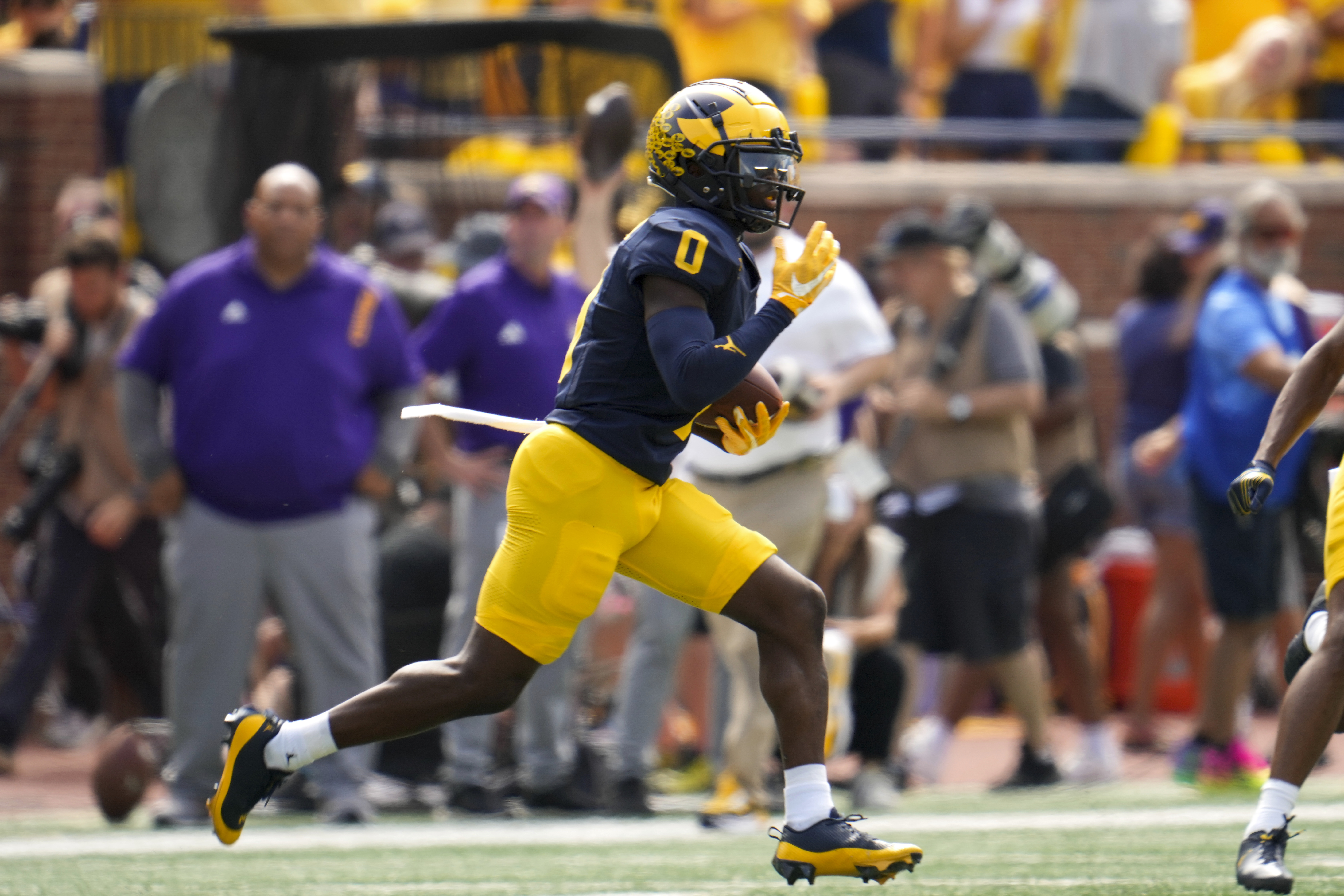 J.J. McCarthy leads No. 2 Michigan over East Carolina 30-3 without Jim  Harbaugh on the sideline