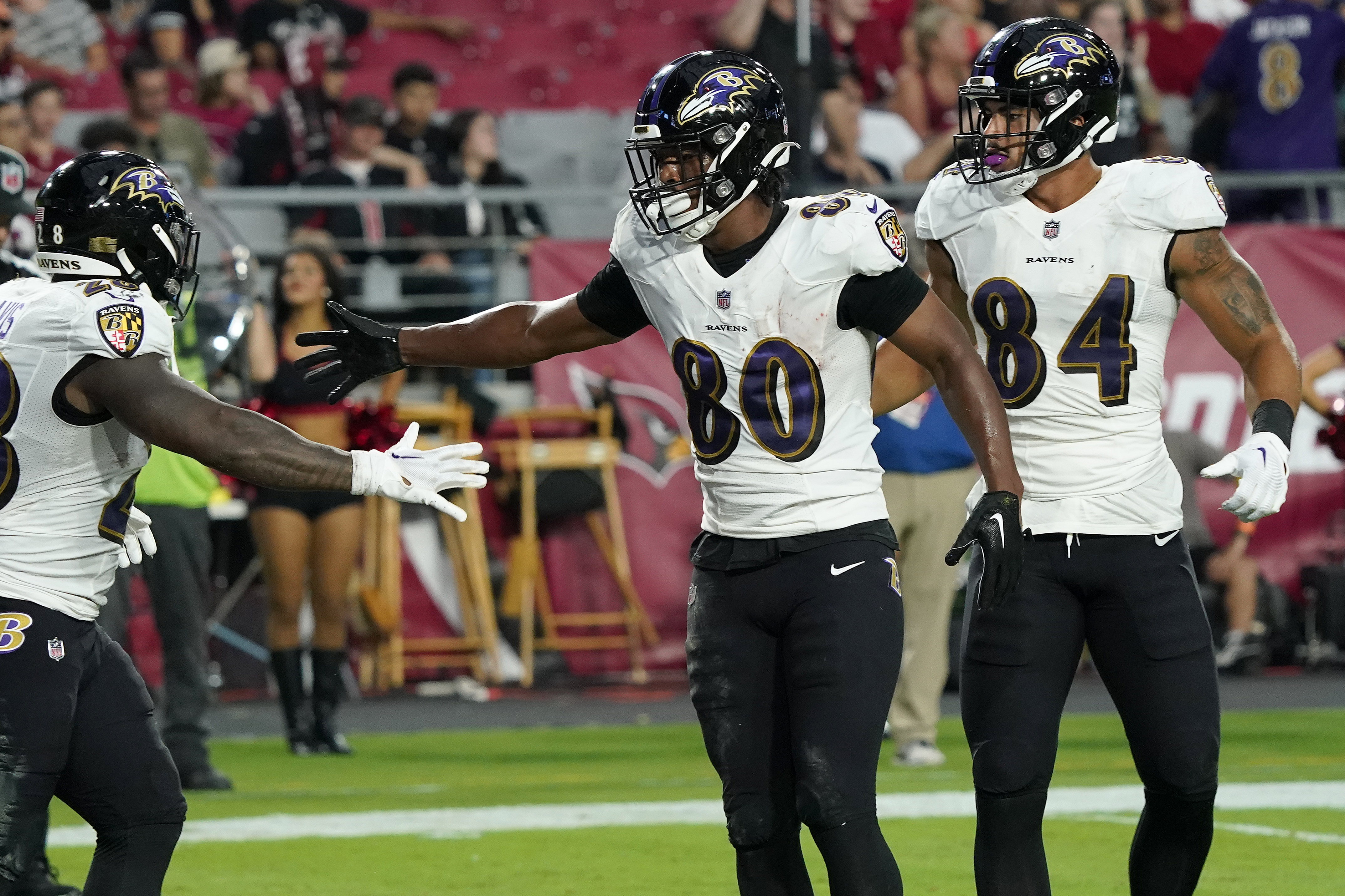 Huntley, Likely excel as Ravens beat Cardinals 24-17