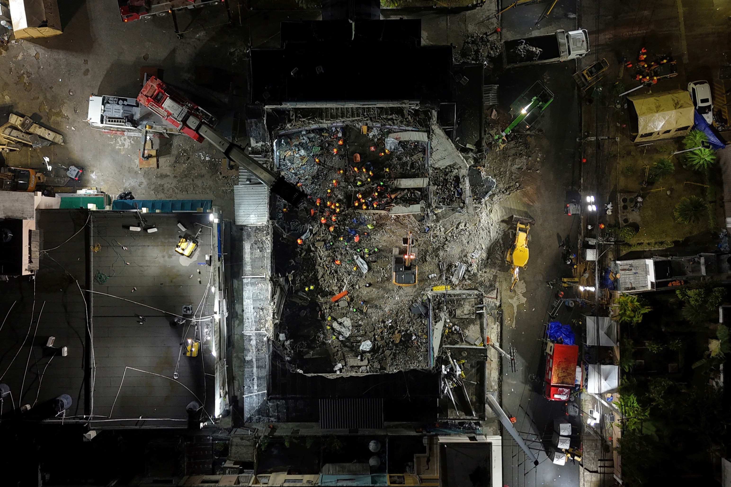 Owners of Dominican club where 236 died in a collapse to stand trial