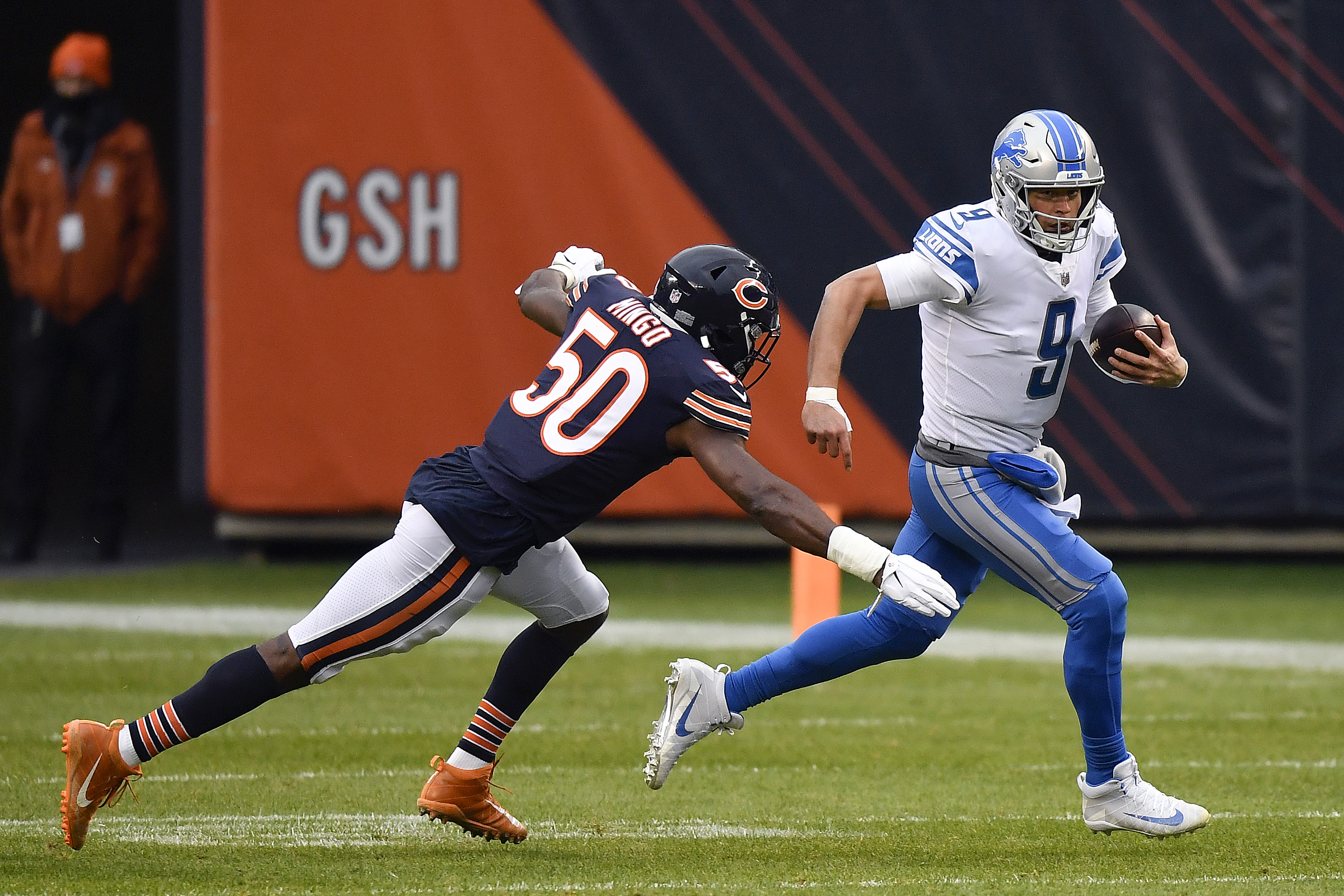 Detroit Lions defeat Chicago Bears at Soldier Field