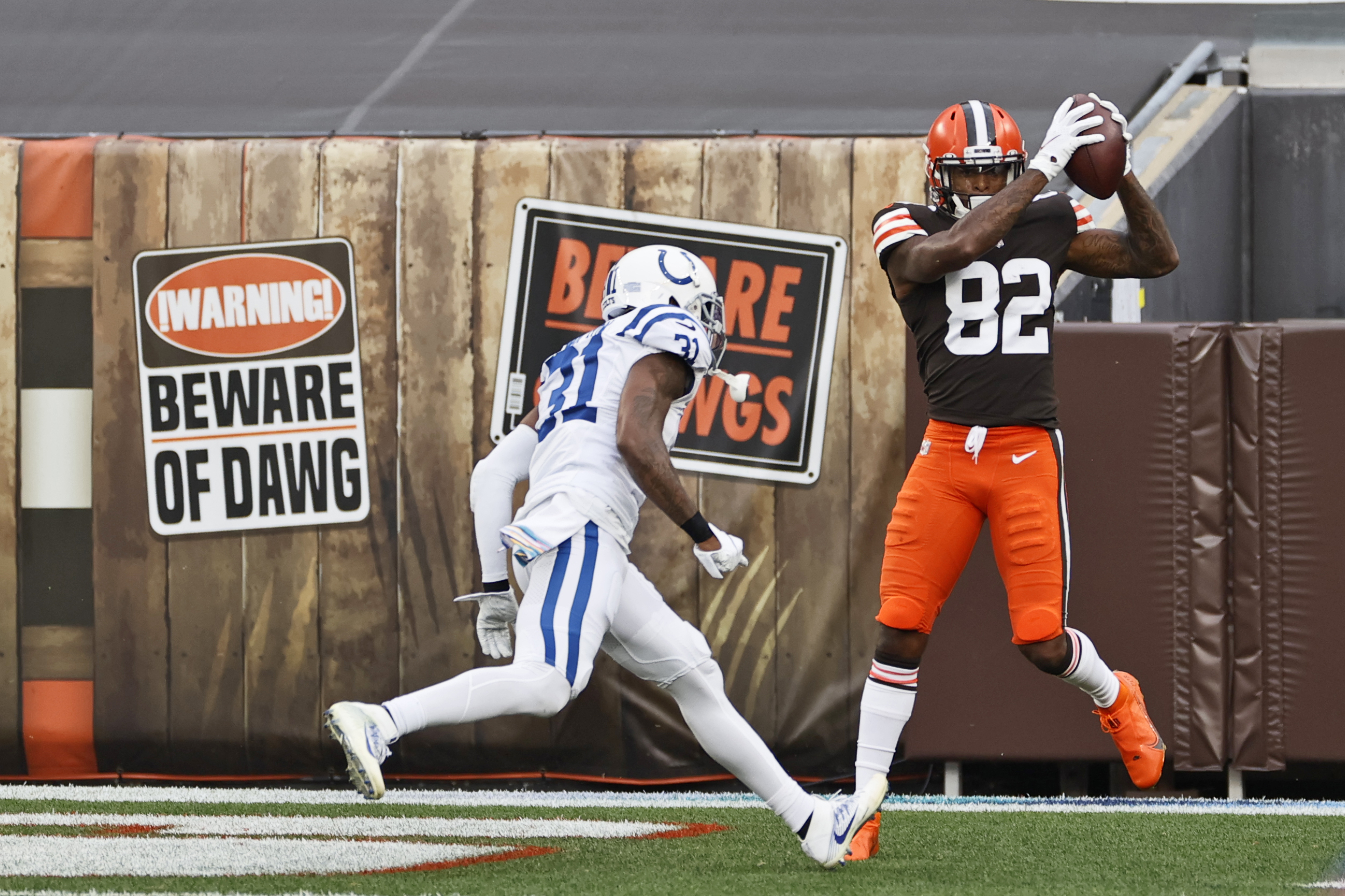 Jacob Phillips Cleveland Browns Jerseys, Browns Jersey, Throwback & Color  Rush Jerseys