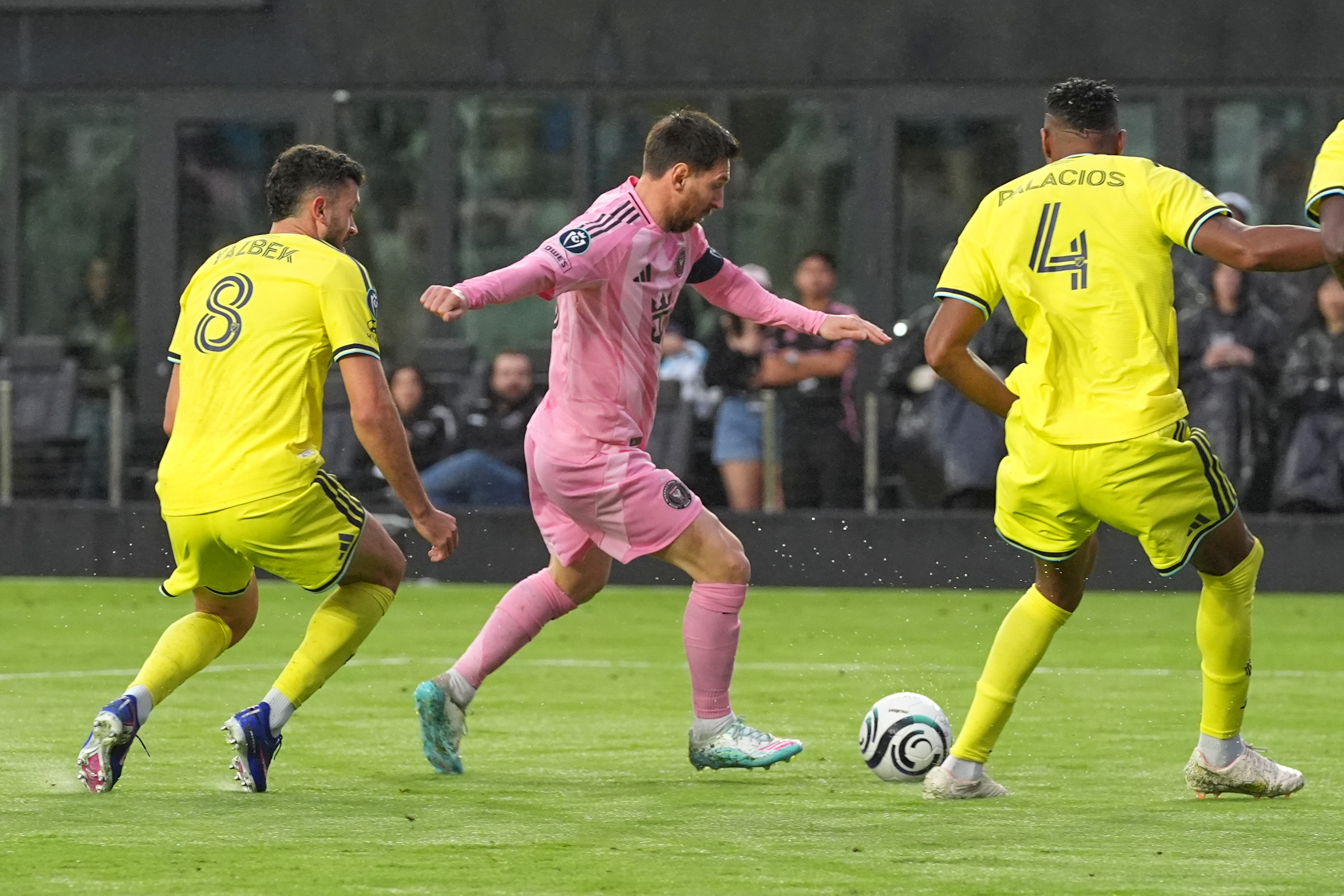 For 10, it's 900: Inter Miami star Lionel Messi scores milestone